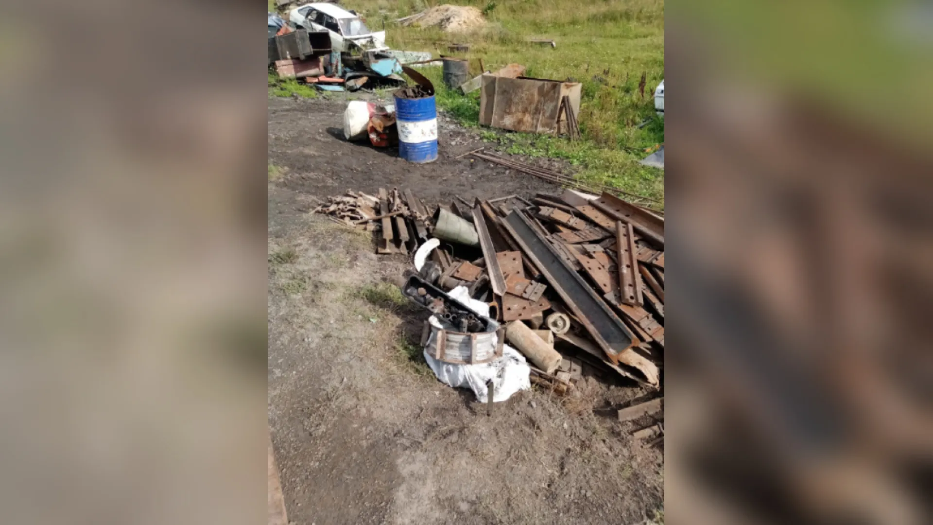 Трое мужчин украли железнодорожные детали в Алтайском крае Трое мужчин украли железнодорожные детали в Алтайском крае