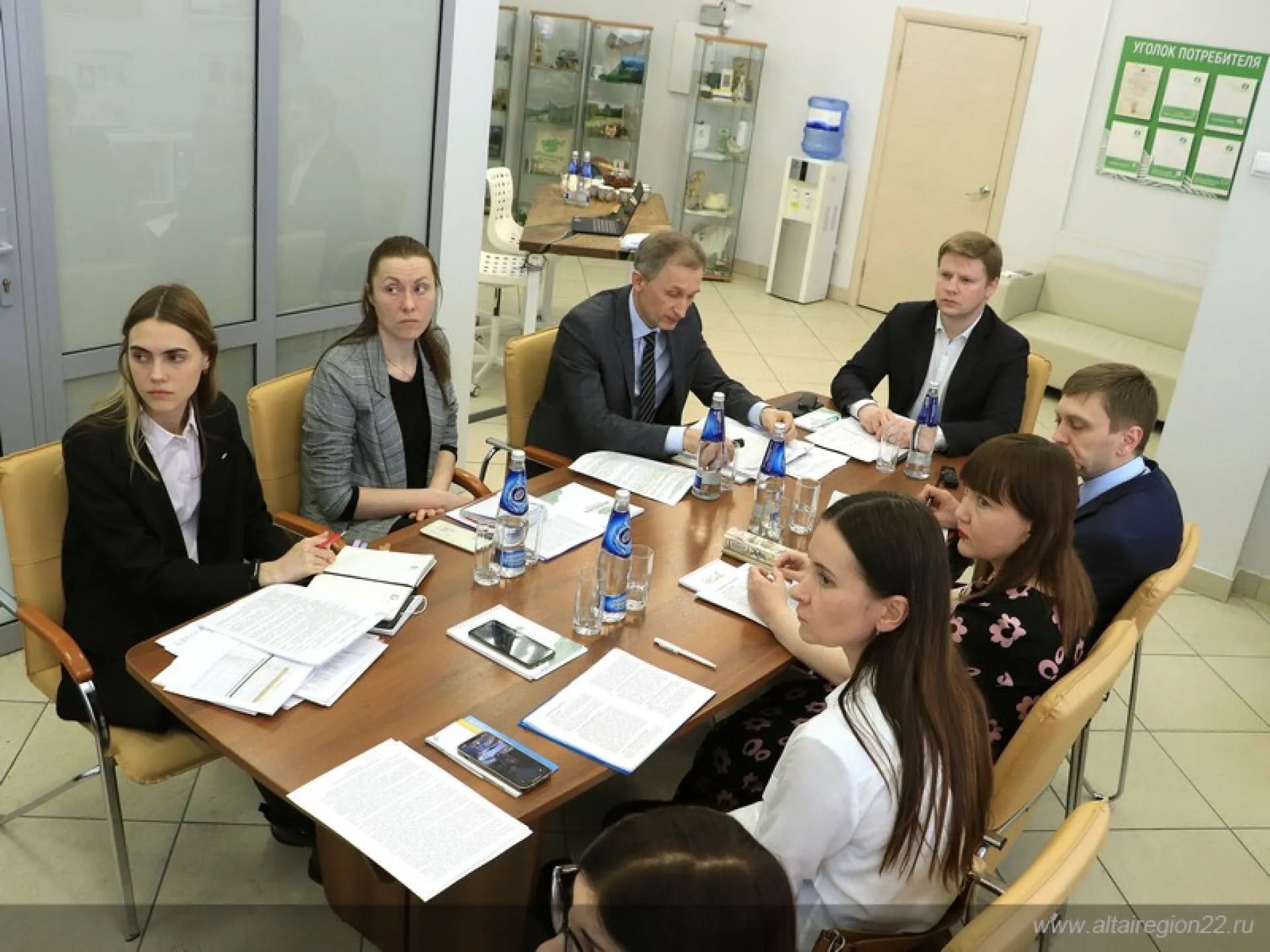 В Алтайском крае обсудили развитие туризма в 2022 году В Алтайском крае обсудили развитие туризма в 2022 году