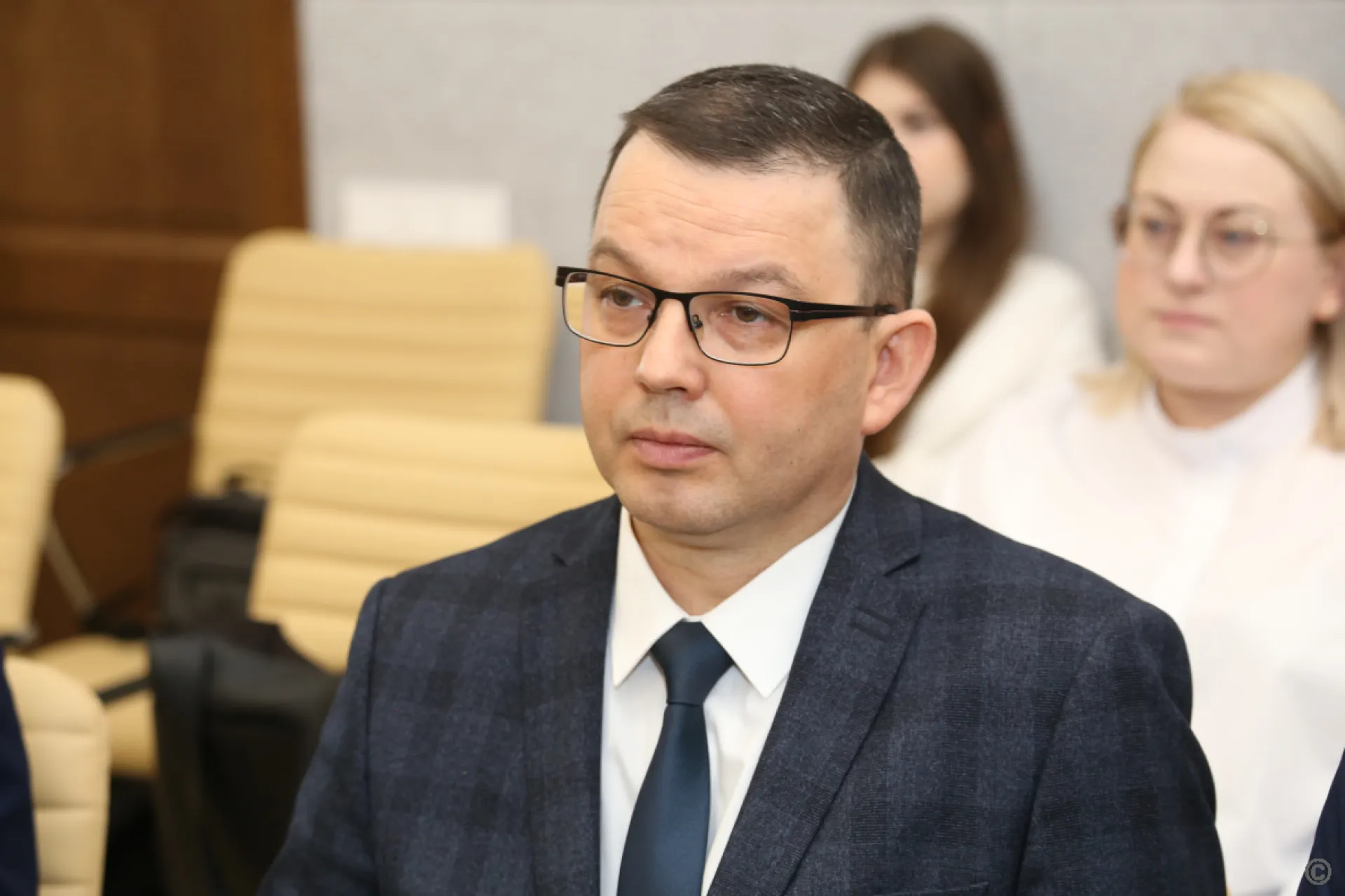 Нового главу Железнодорожного района избрали в Барнауле Нового главу Железнодорожного района избрали в Барнауле