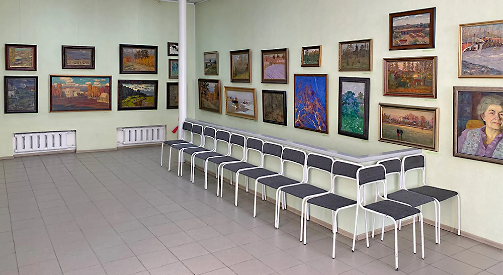Выставка живописи, графики и скульптуры старейших алтайских мастеров проходит в Барнауле Выставка живописи, графики и скульптуры старейших алтайских мастеров проходит в Барнауле