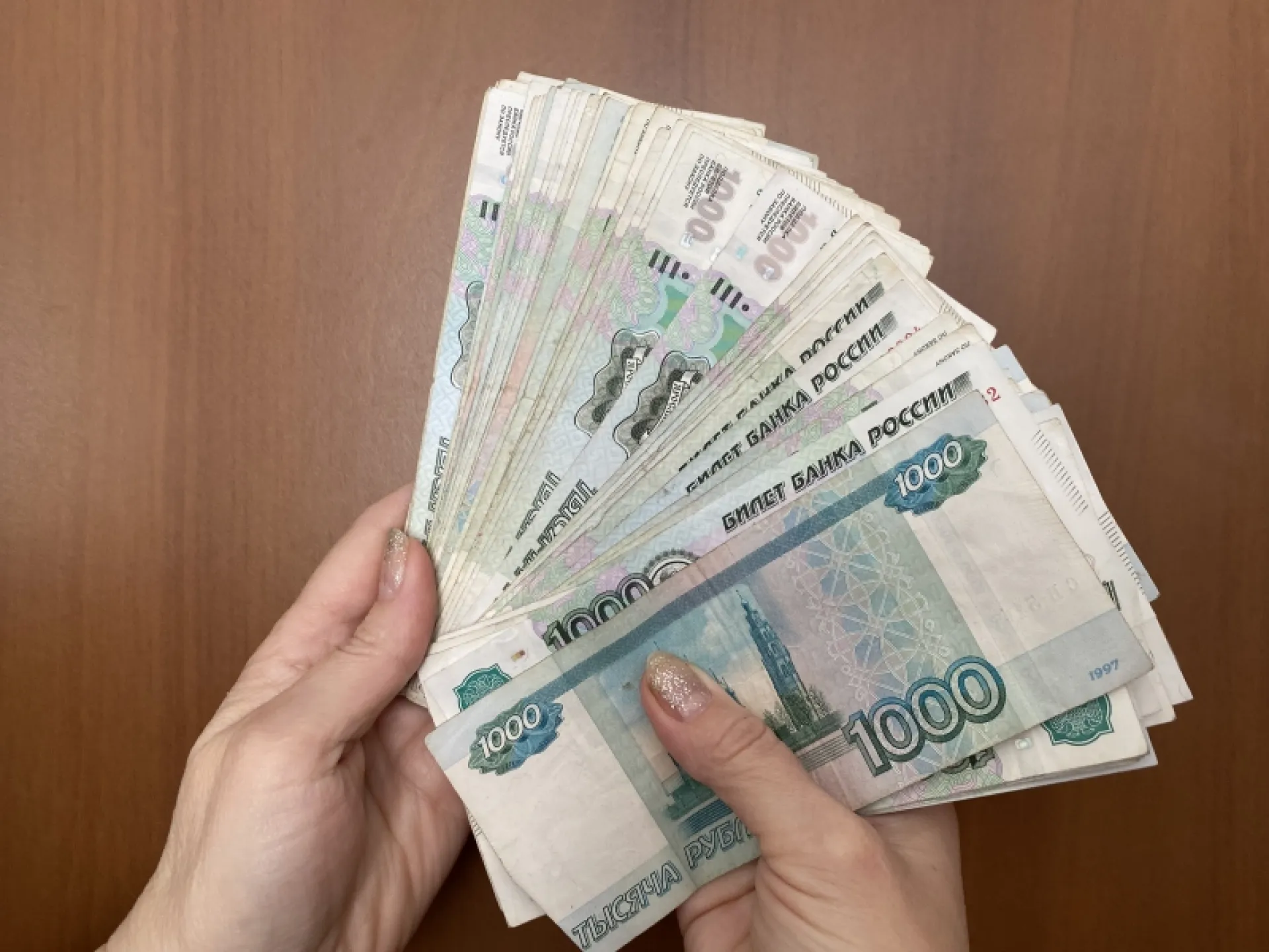 Мошеннице вынесли приговор за массовый обман знакомых более чем на 188 миллионов рублей в Барнауле Мошеннице вынесли приговор за массовый обман знакомых более чем на 188 миллионов рублей в Барнауле