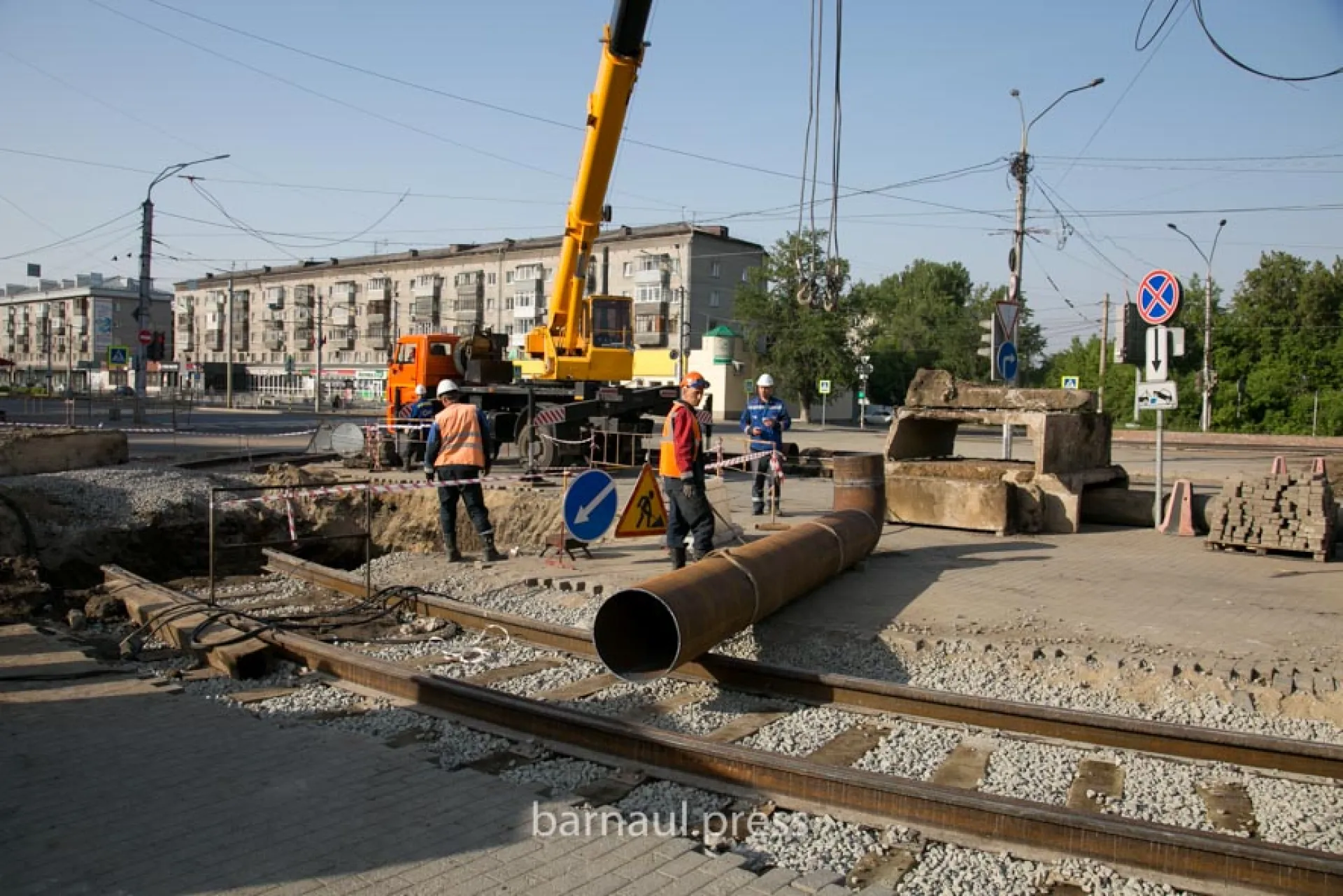 Глава Барнаула провёл выездное совещание по теме реконструкции путепровода на проспекте Ленина Глава Барнаула провёл выездное совещание по теме реконструкции путепровода на проспекте Ленина