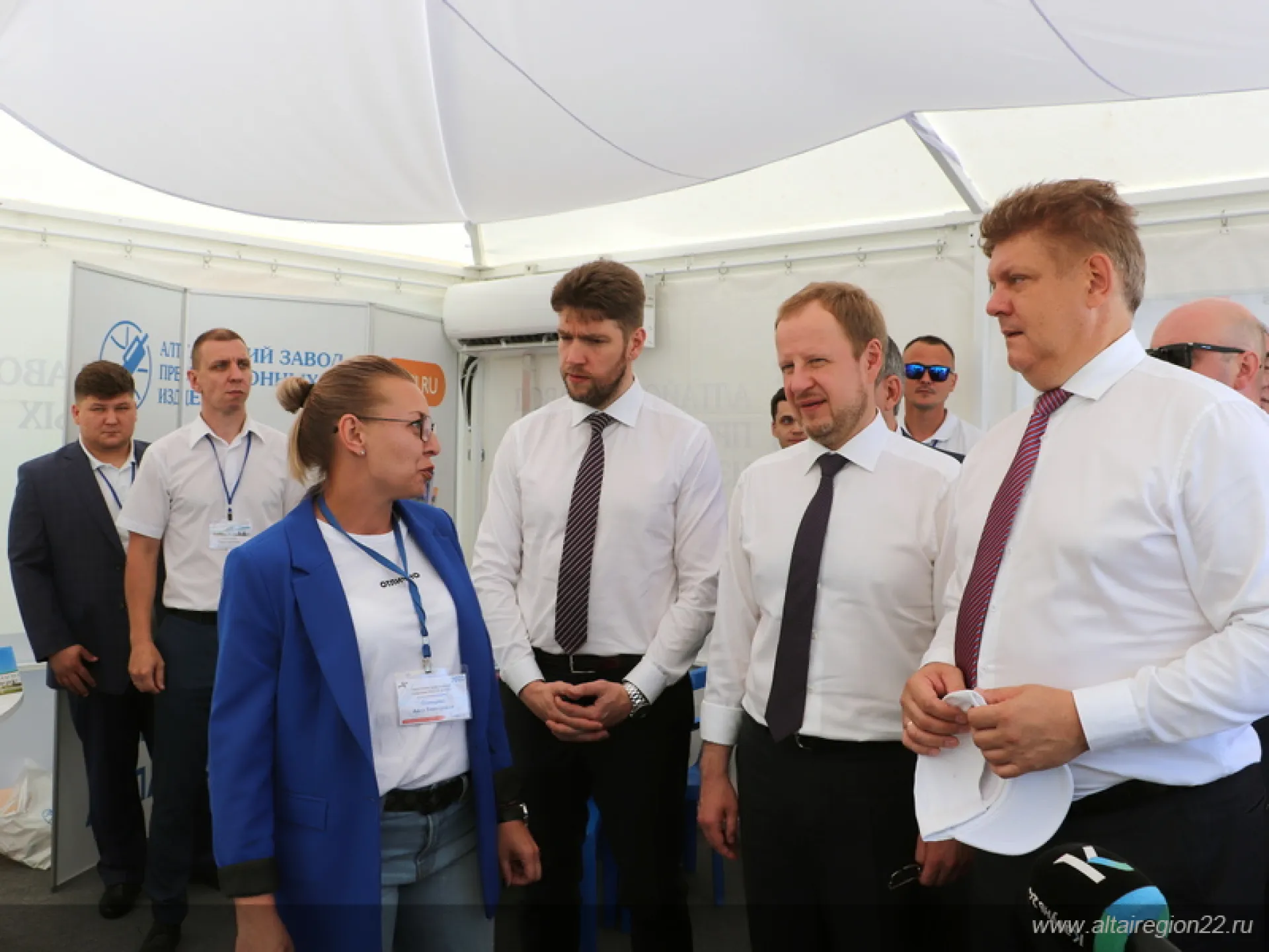 АЗПИ представил на форуме «День сибирского поля» новинки для крупнейших транспортных производителей АЗПИ представил на форуме «День сибирского поля» новинки для крупнейших транспортных производителей