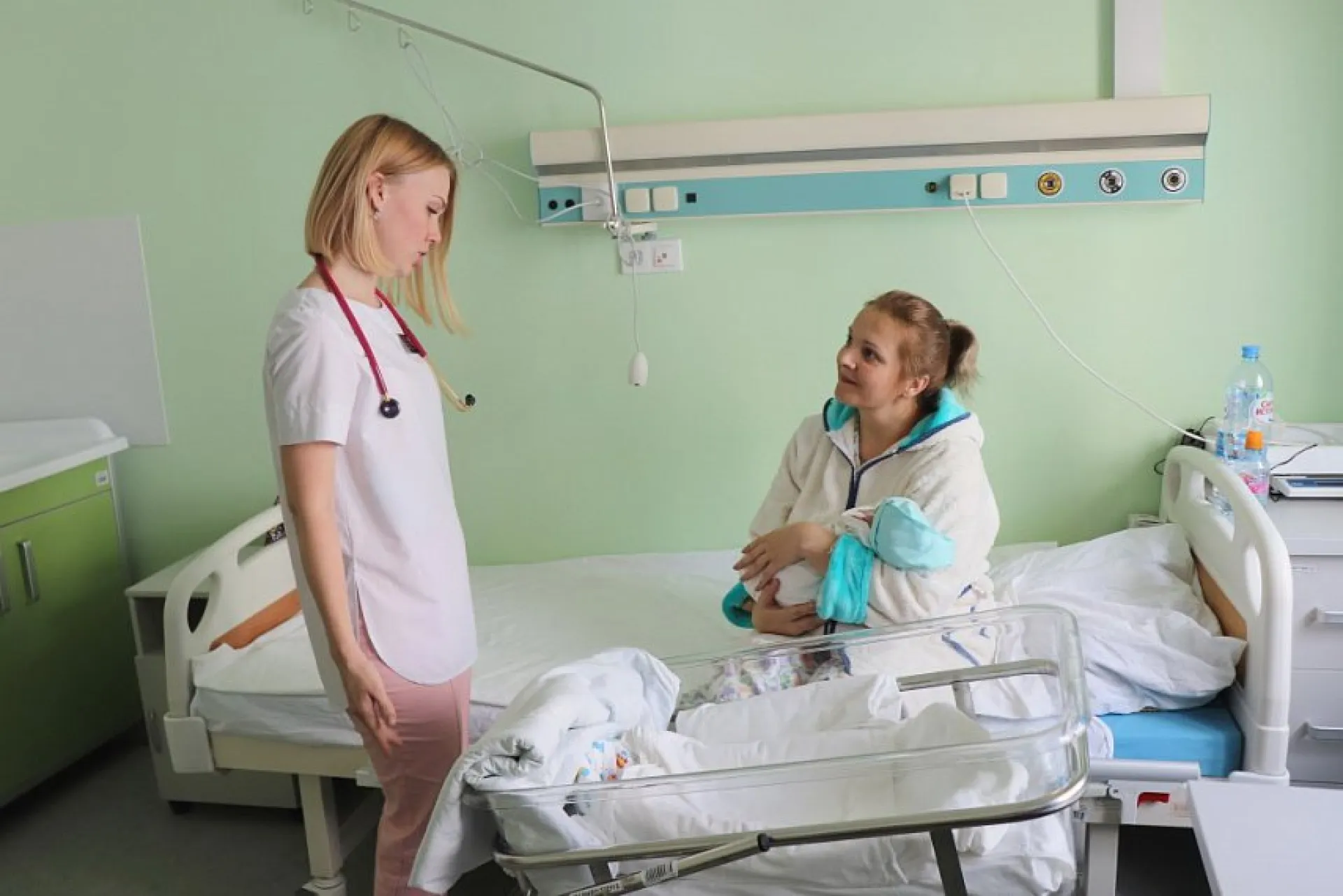 Алтайские врачи впервые провели внутриутробное переливание крови ребенку Алтайские врачи впервые провели внутриутробное переливание крови ребенку