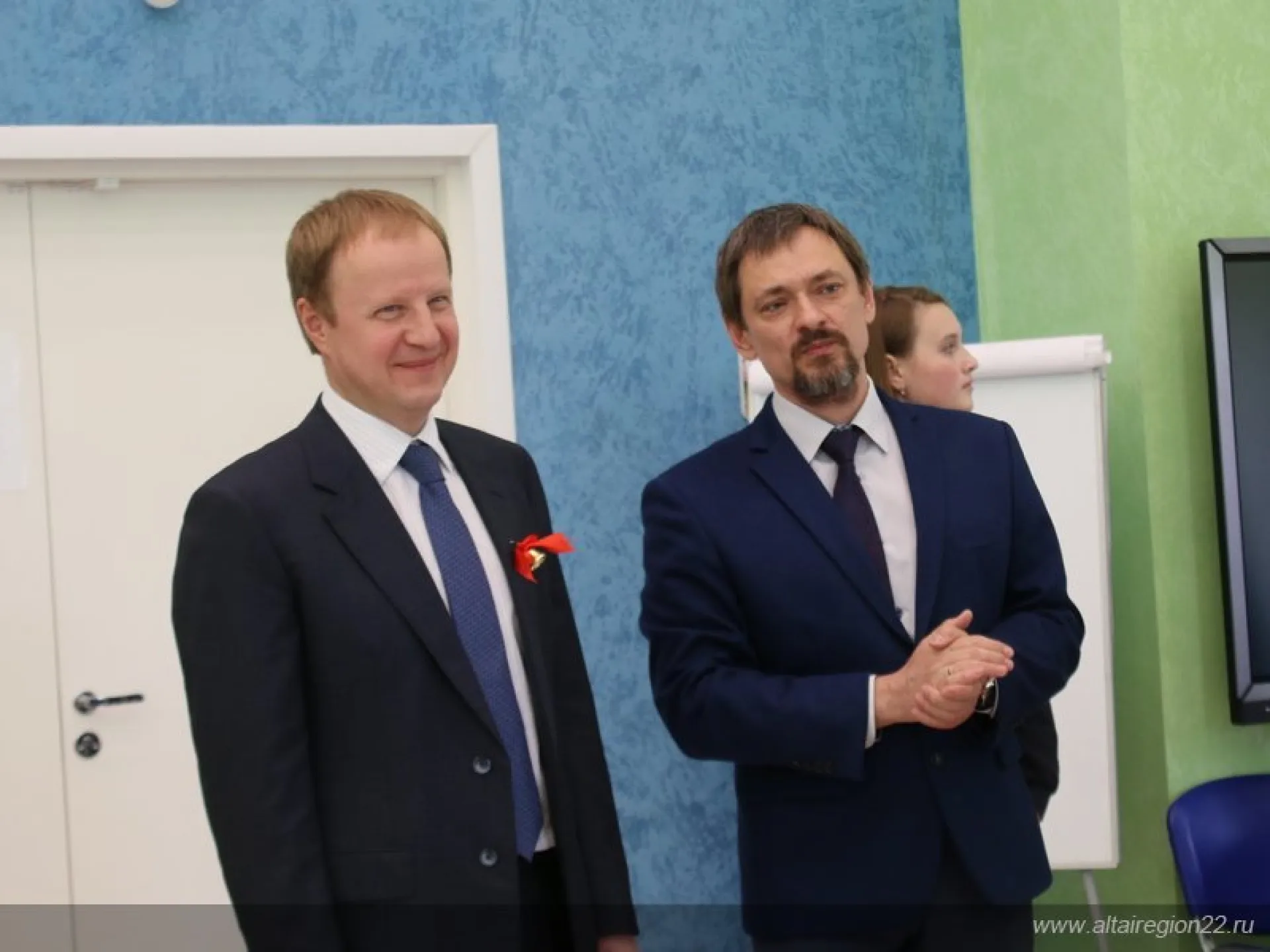 Юный барнаульский изобретатель сообщил губернатору Алтайского края о своем решении стать кванторианцем Юный барнаульский изобретатель сообщил губернатору Алтайского края о своем решении стать кванторианцем