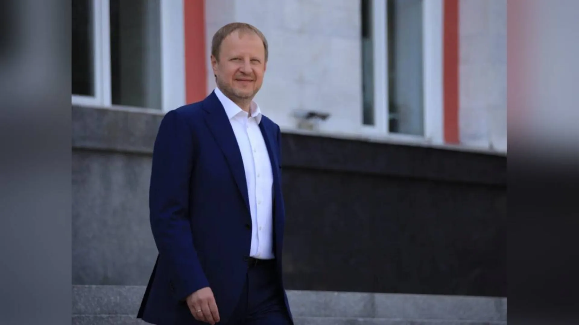 «Россия – это мы!»: губернатор Виктор Томенко поздравил жителей Алтайского края с Днем России «Россия – это мы!»: губернатор Виктор Томенко поздравил жителей Алтайского края с Днем России