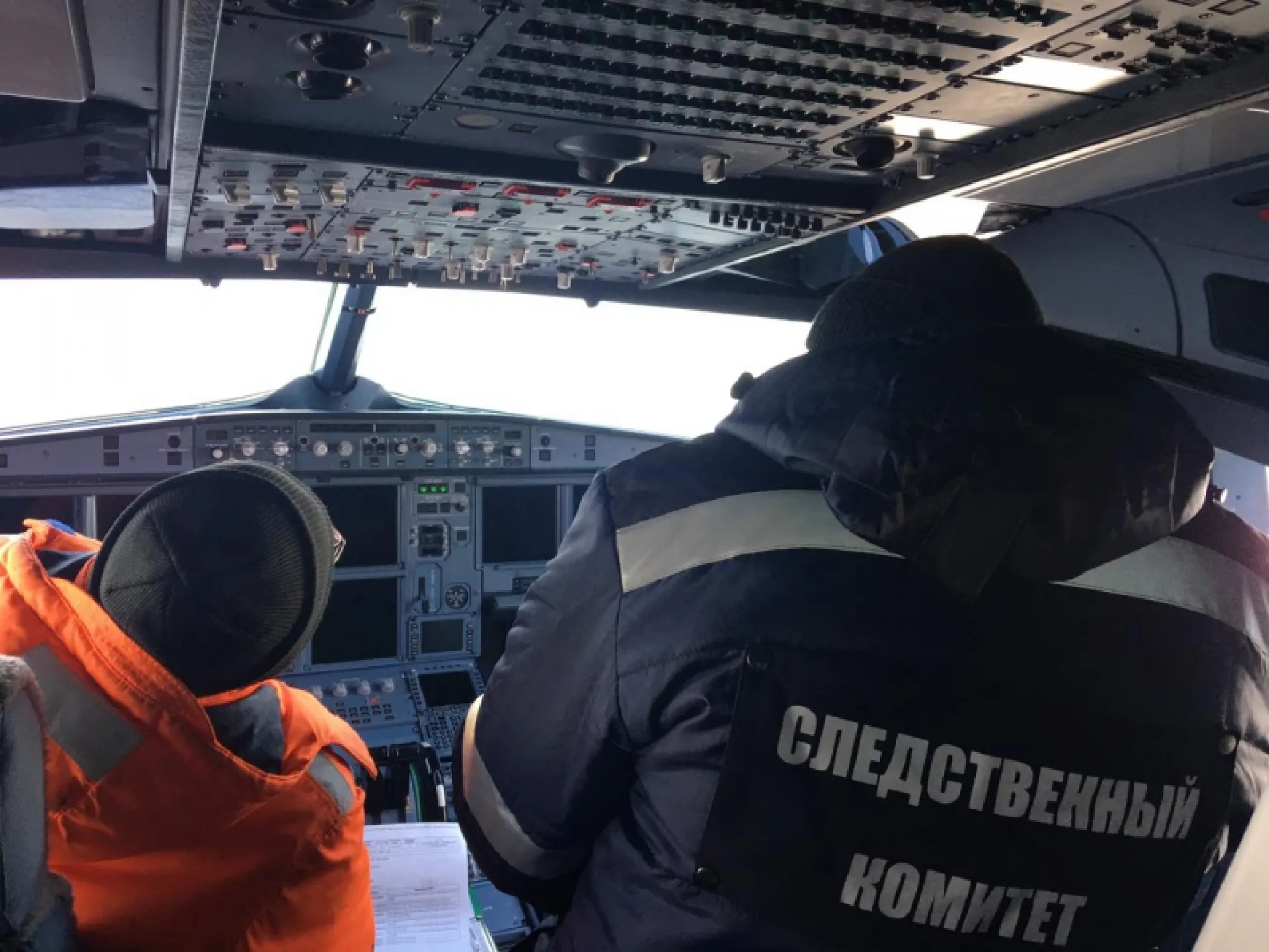 Следственный комитет возбудил уголовное дело после обледенения самолёта Следственный комитет возбудил уголовное дело после обледенения самолёта