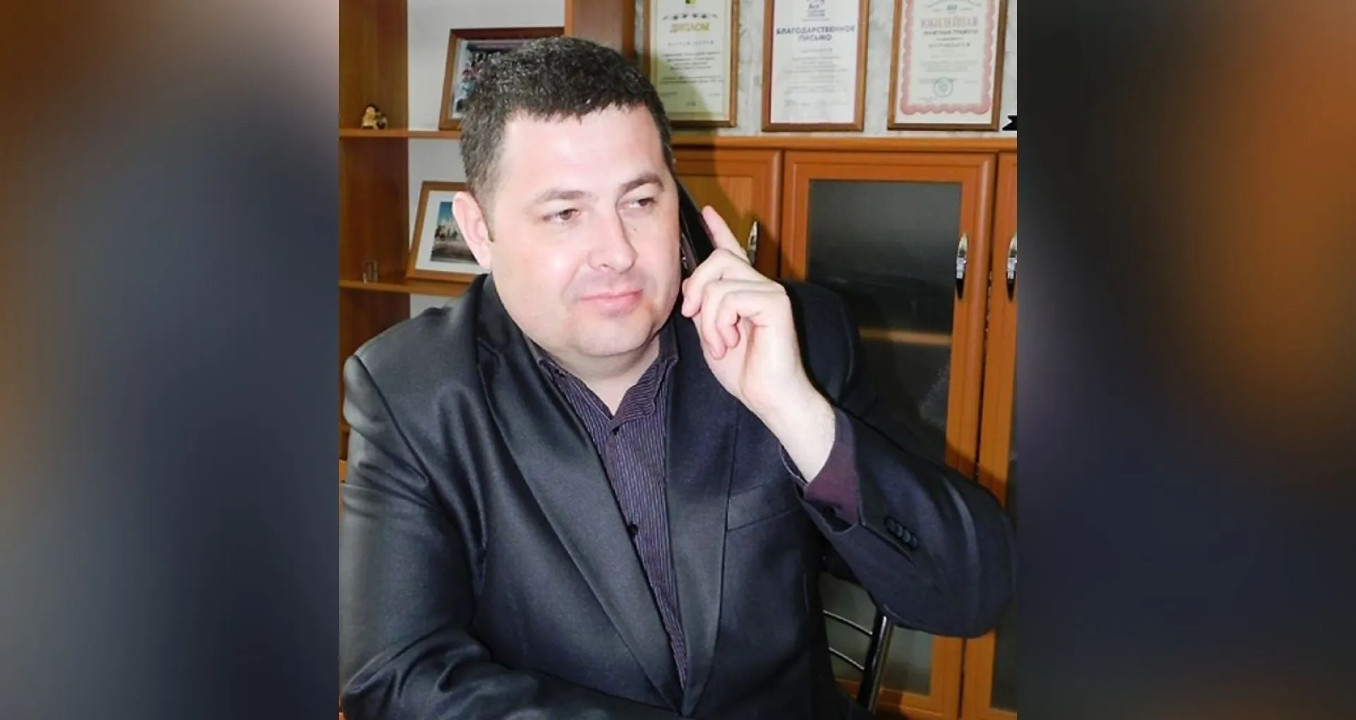 Подозреваемого по уголовному делу главу Ярового Виталия Самобочего временно отстранили от должности Подозреваемого по уголовному делу главу Ярового Виталия Самобочего временно отстранили от должности