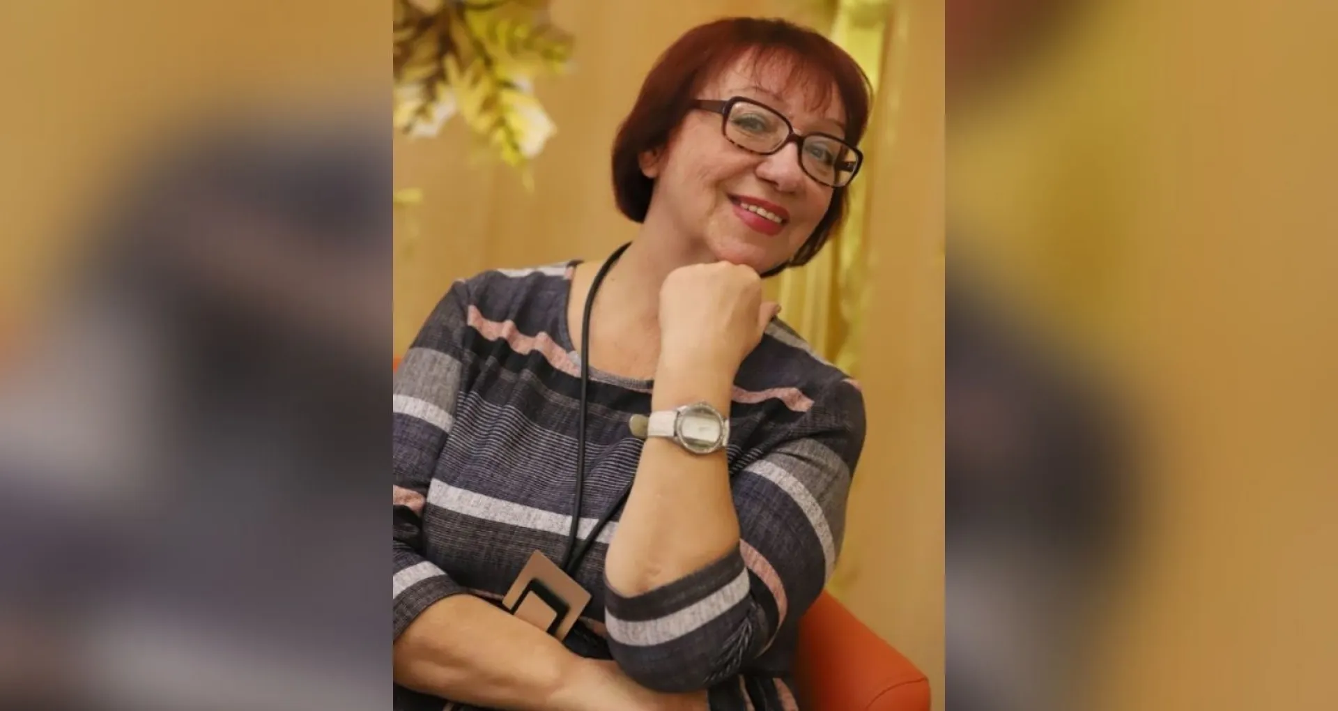 Худрук барнаульского ансамбля русского танца стала заслуженным работником культуры России Худрук барнаульского ансамбля русского танца стала заслуженным работником культуры России