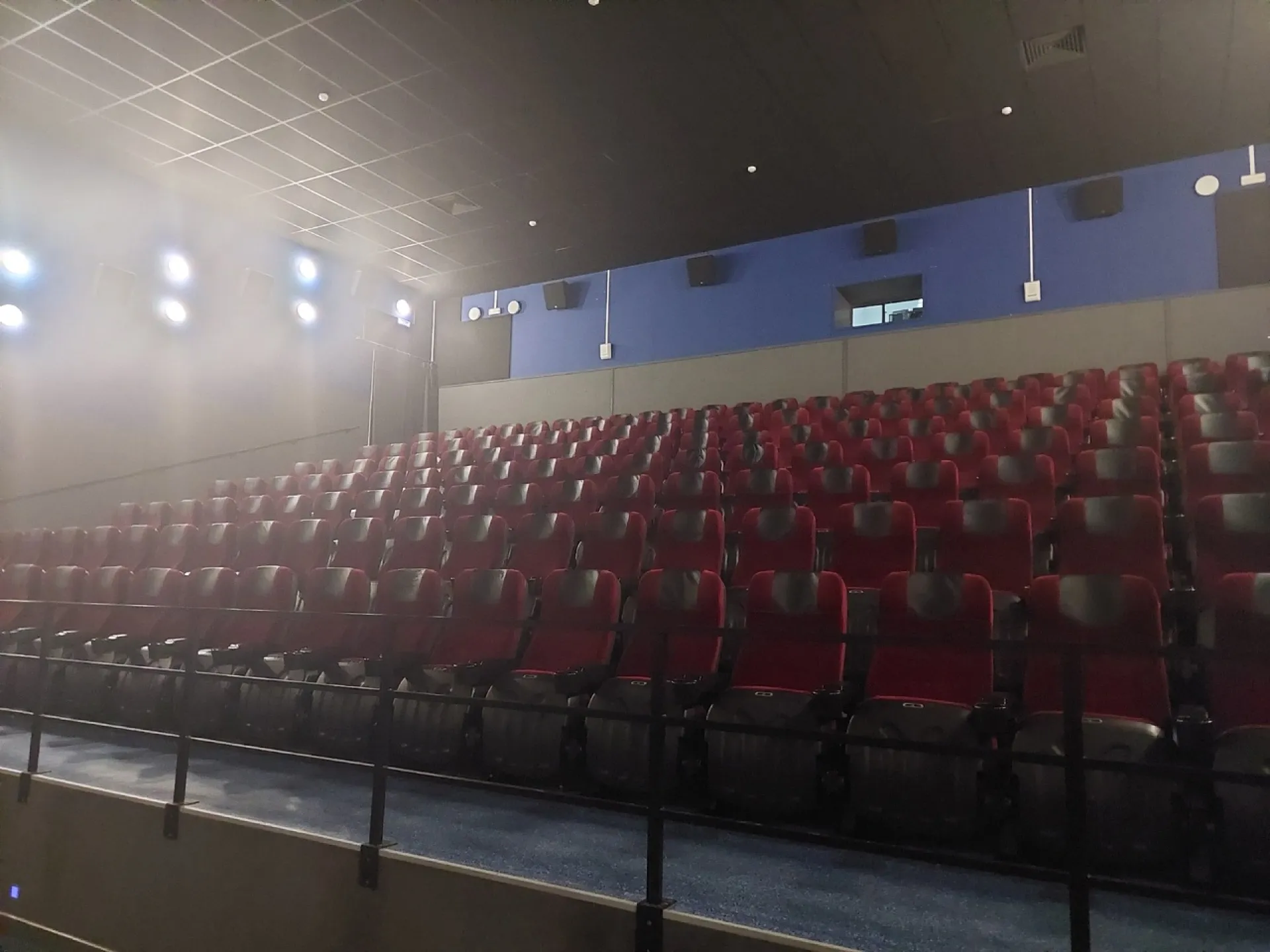 Тематический кинопоказ ко Дню Победы пройдет в Барнауле Тематический кинопоказ ко Дню Победы пройдет в Барнауле