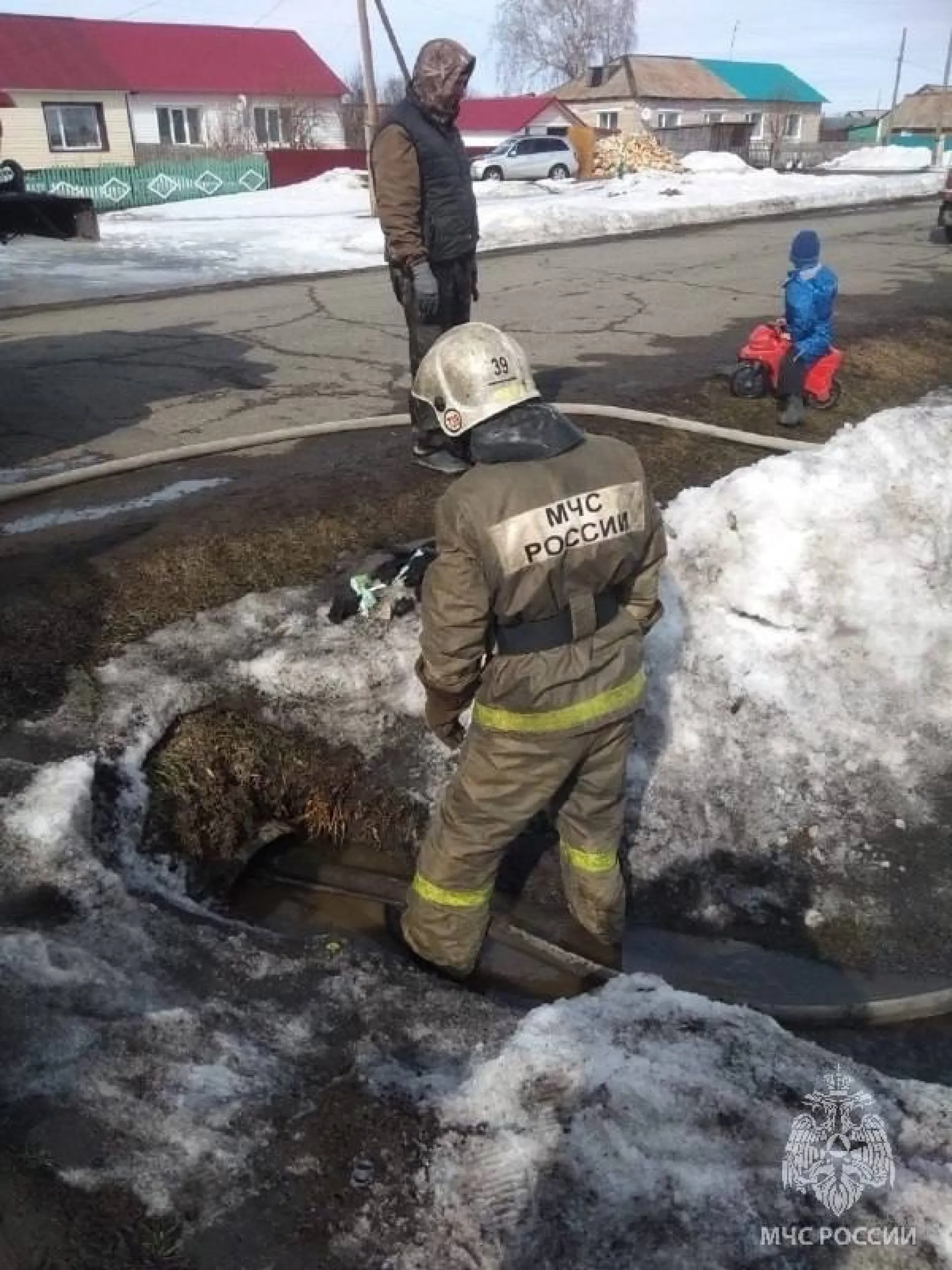 В Алтайском крае вводится режим чрезвычайной ситуации в связи с паводком В Алтайском крае вводится режим чрезвычайной ситуации в связи с паводком