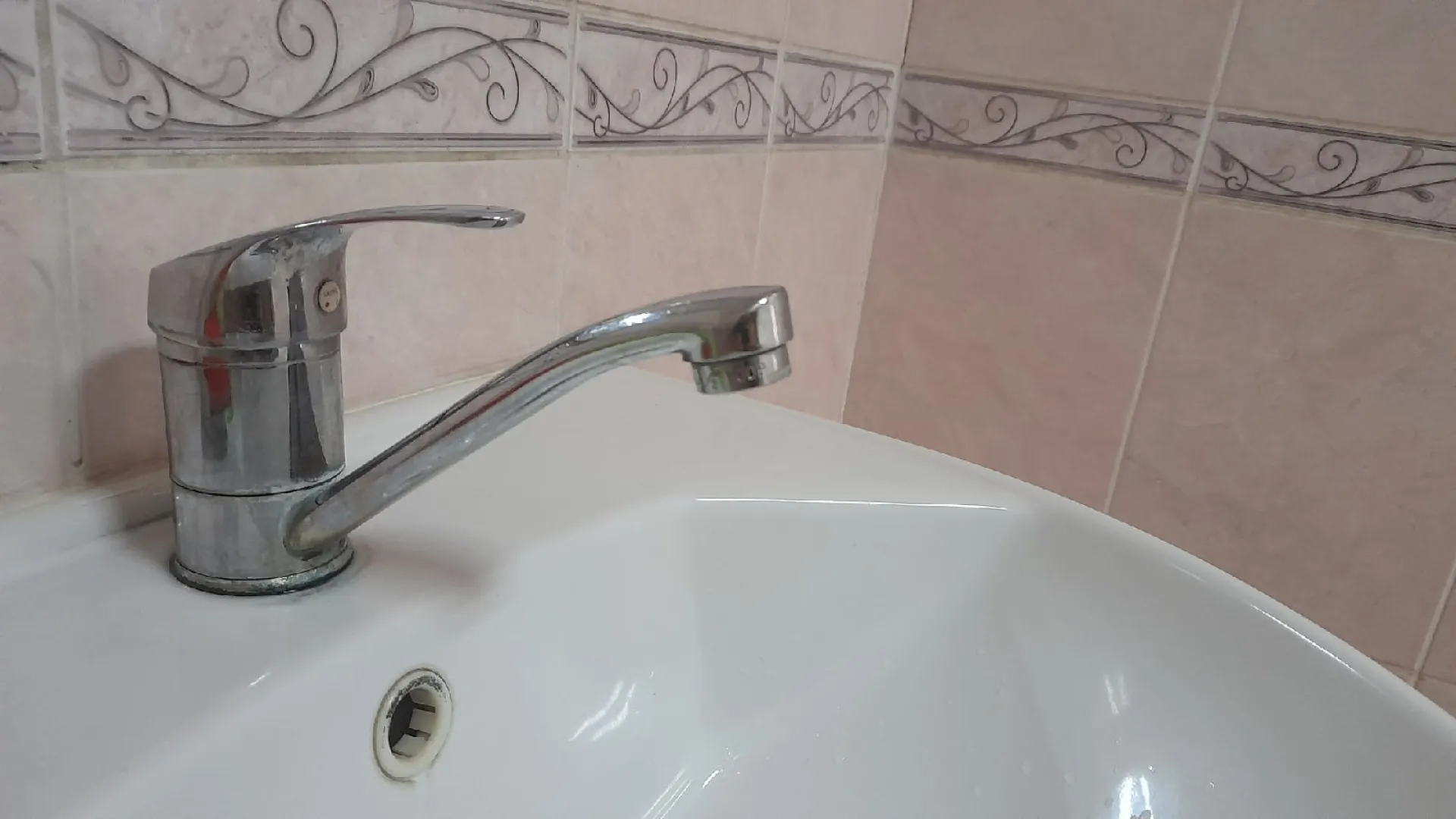 Пять домов в Барнауле остаются без горячей воды из-за гидравлических испытаний Пять домов в Барнауле остаются без горячей воды из-за гидравлических испытаний