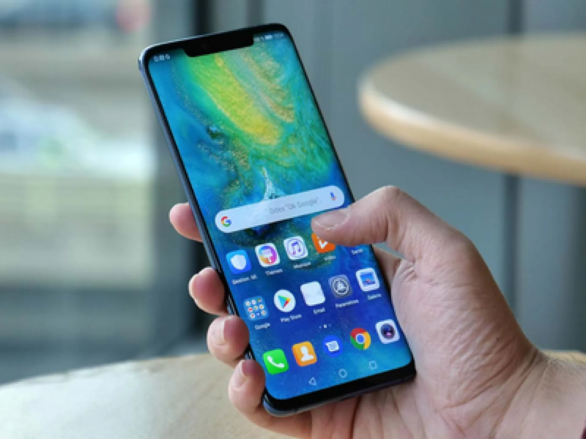 Смартфоны Huawei оставят без приложений Facebook Смартфоны Huawei оставят без приложений Facebook