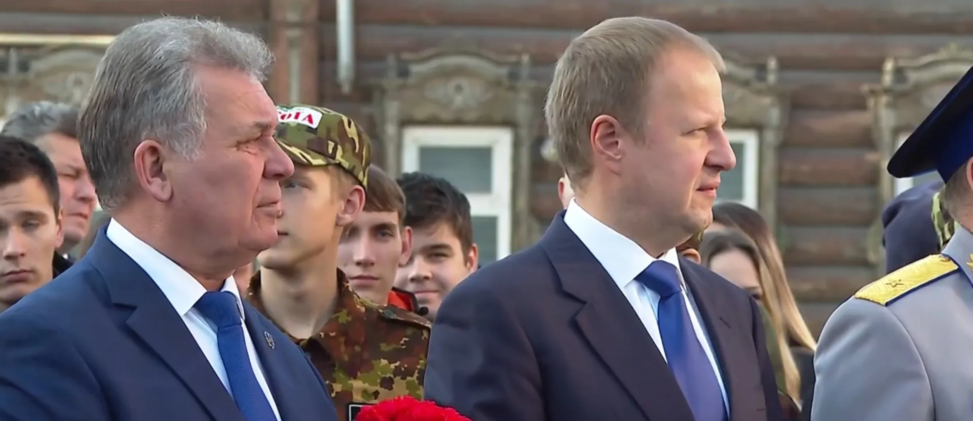 Памятник сотрудникам органов государственной безопасности Алтая открыли в Барнауле Памятник сотрудникам органов государственной безопасности Алтая открыли в Барнауле