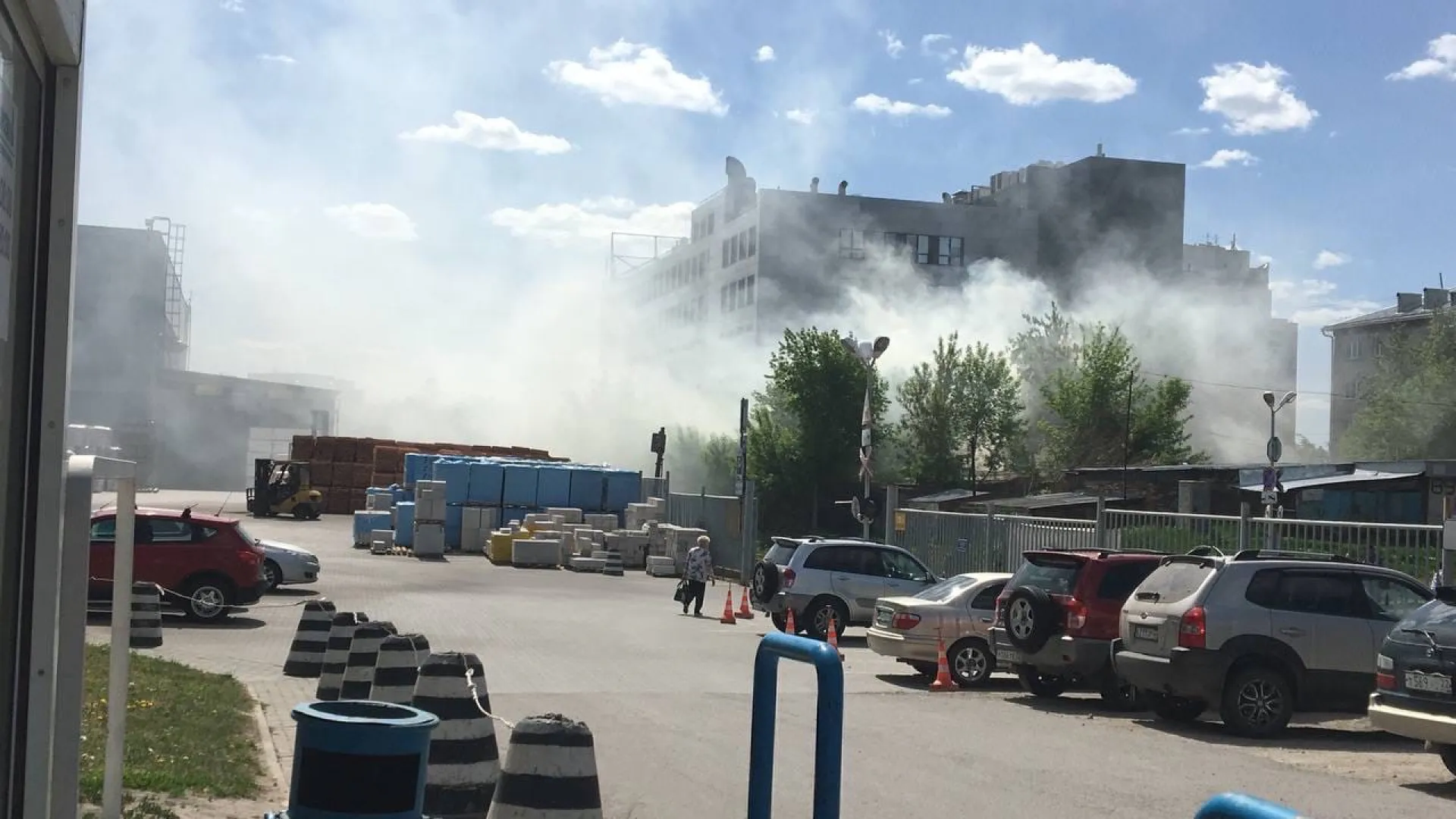 В центре Барнаула случилось возгорание В центре Барнаула случилось возгорание
