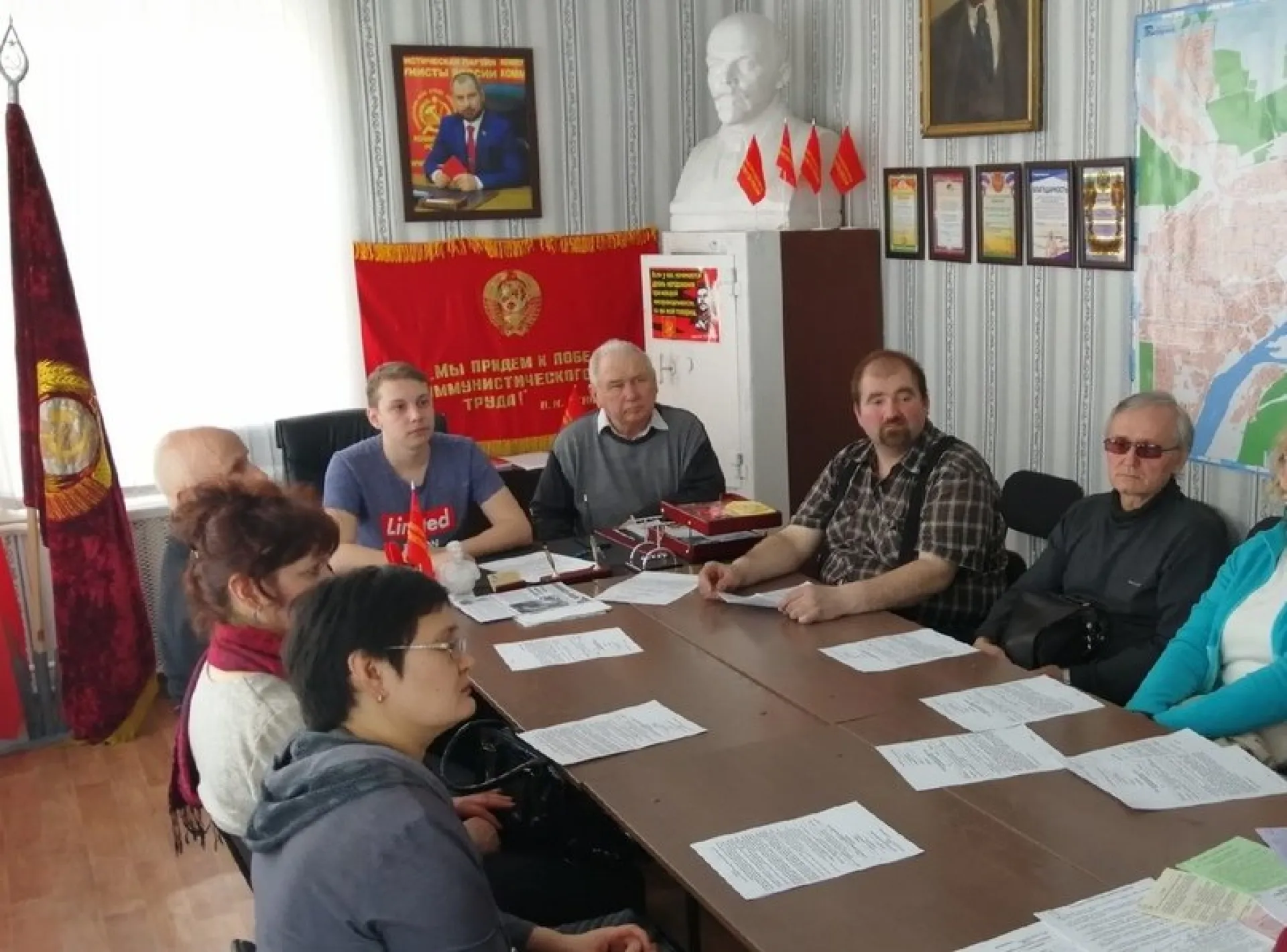 Ещё одного кандидата выдвинули на должность главы Барнаула Ещё одного кандидата выдвинули на должность главы Барнаула