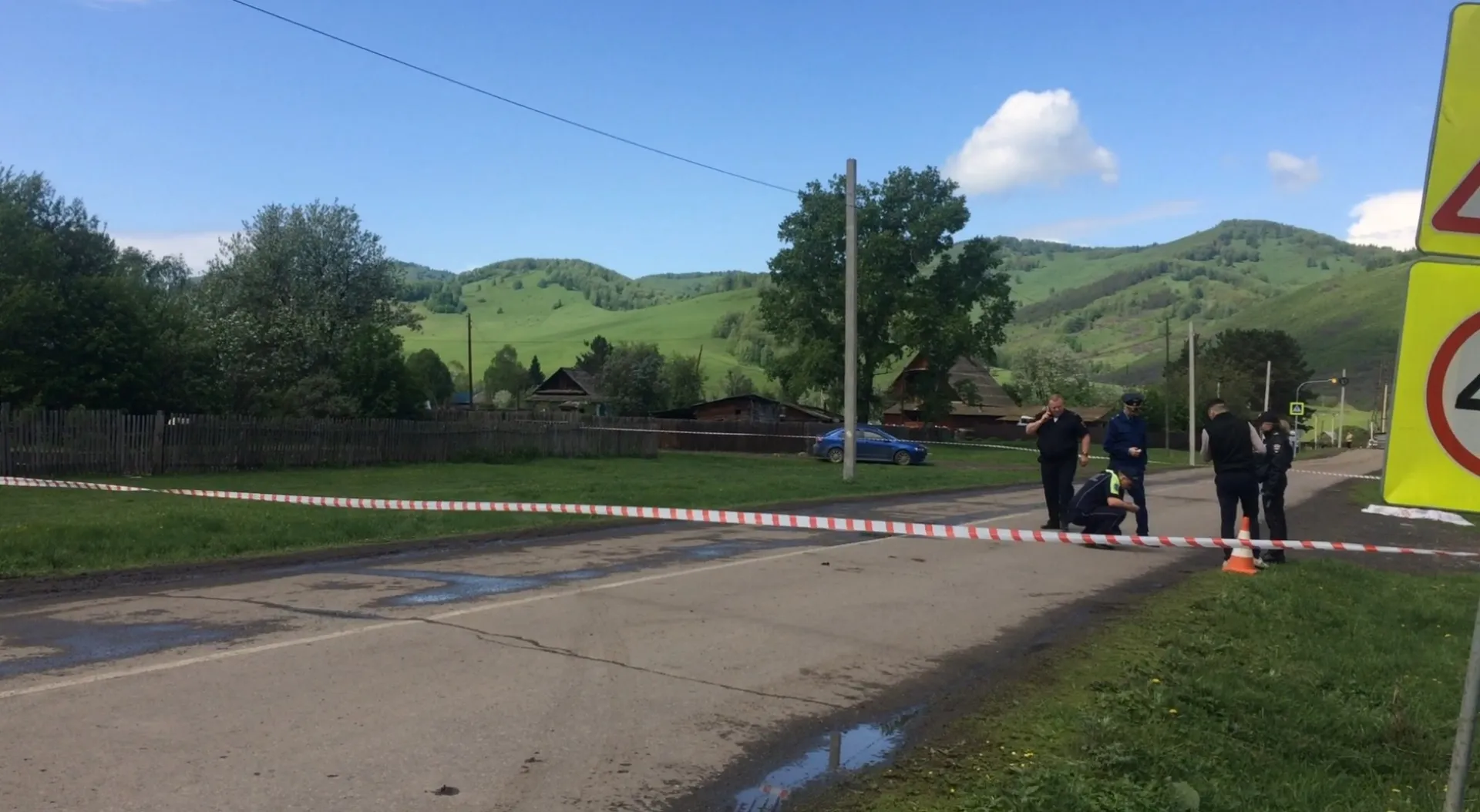16-летняя девушка погибла под колесами машины в Солонешенском районе 16-летняя девушка погибла под колесами машины в Солонешенском районе