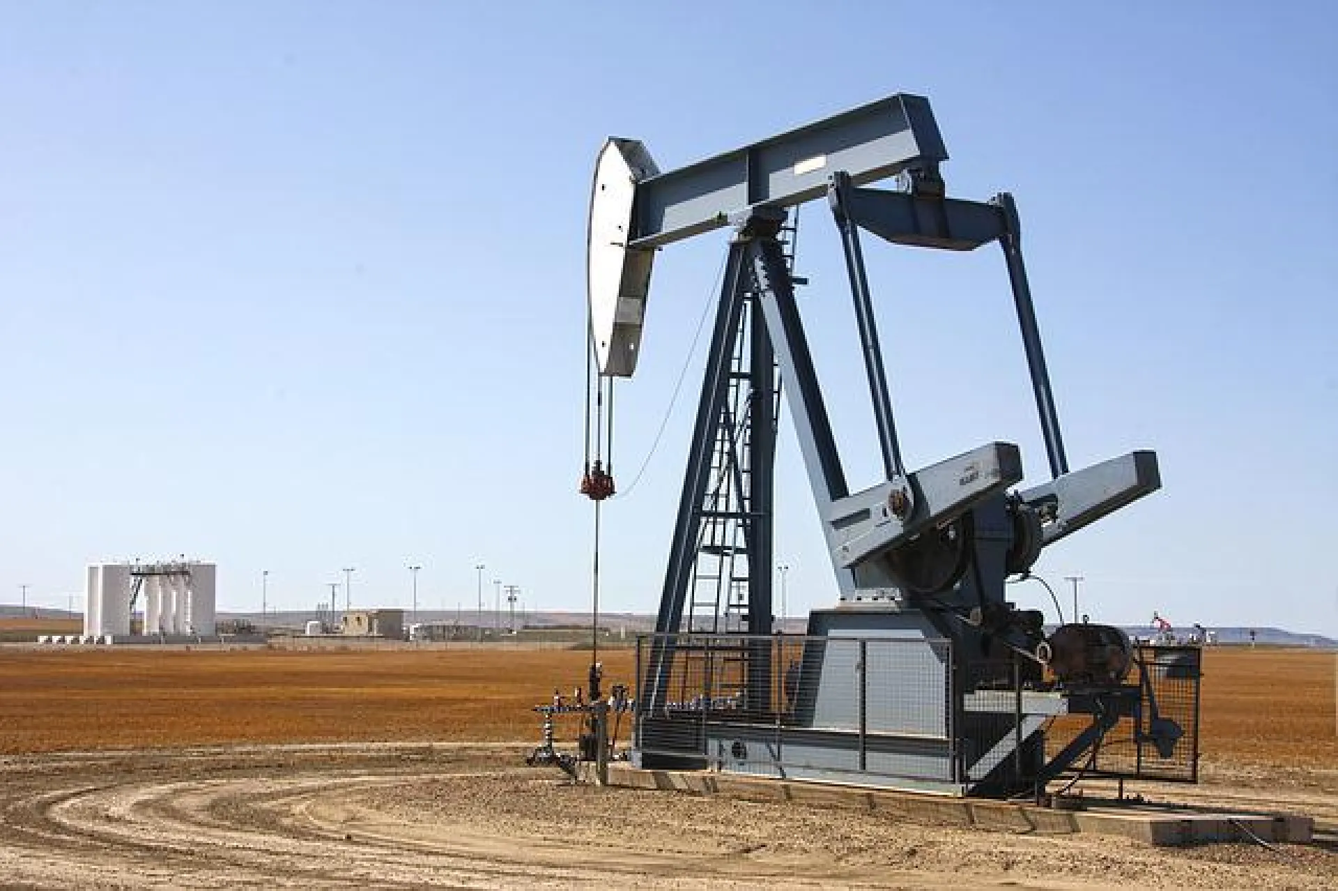 Страны ЕС введут эмбарго на покупку российской нефти Страны ЕС введут эмбарго на покупку российской нефти