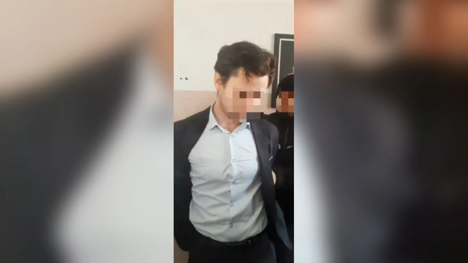 Высокопоставленного полицейского задержали в Барнауле за получение взятки Высокопоставленного полицейского задержали в Барнауле за получение взятки