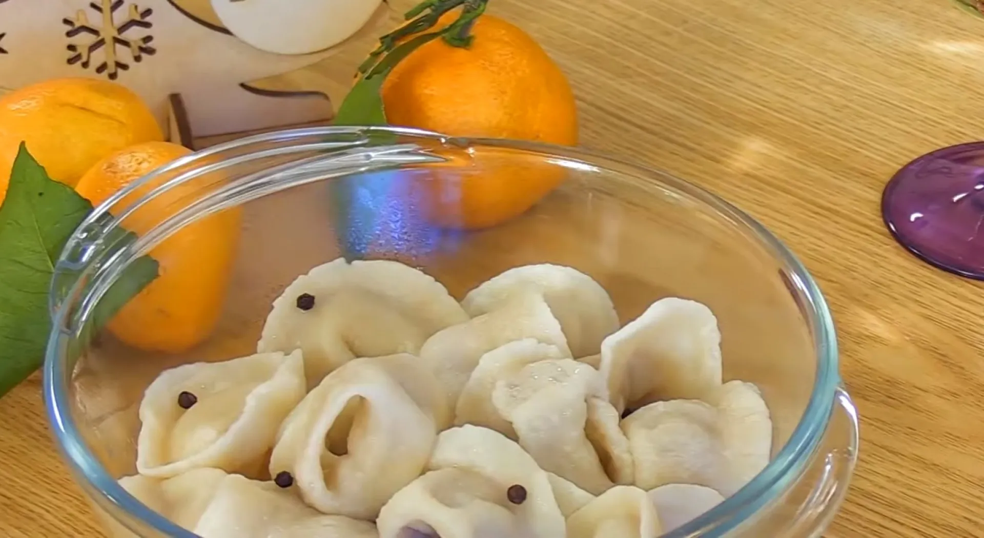 Семья в Красноярском крае отравилась пельменями и курицей: четверо детей погибли, их родители в тяжелом состоянии Семья в Красноярском крае отравилась пельменями и курицей: четверо детей погибли, их родители в тяжелом состоянии