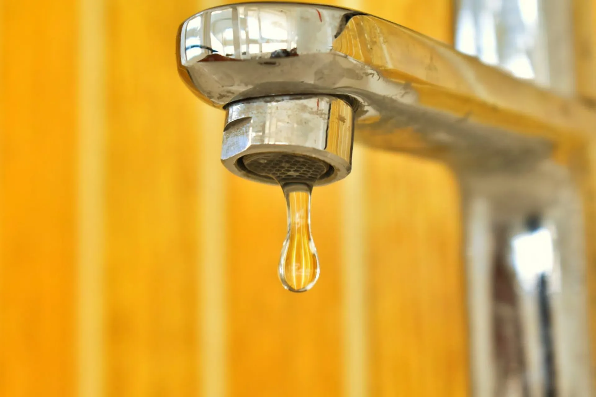 Горячую воду отключат у части жителей Барнаула Горячую воду отключат у части жителей Барнаула