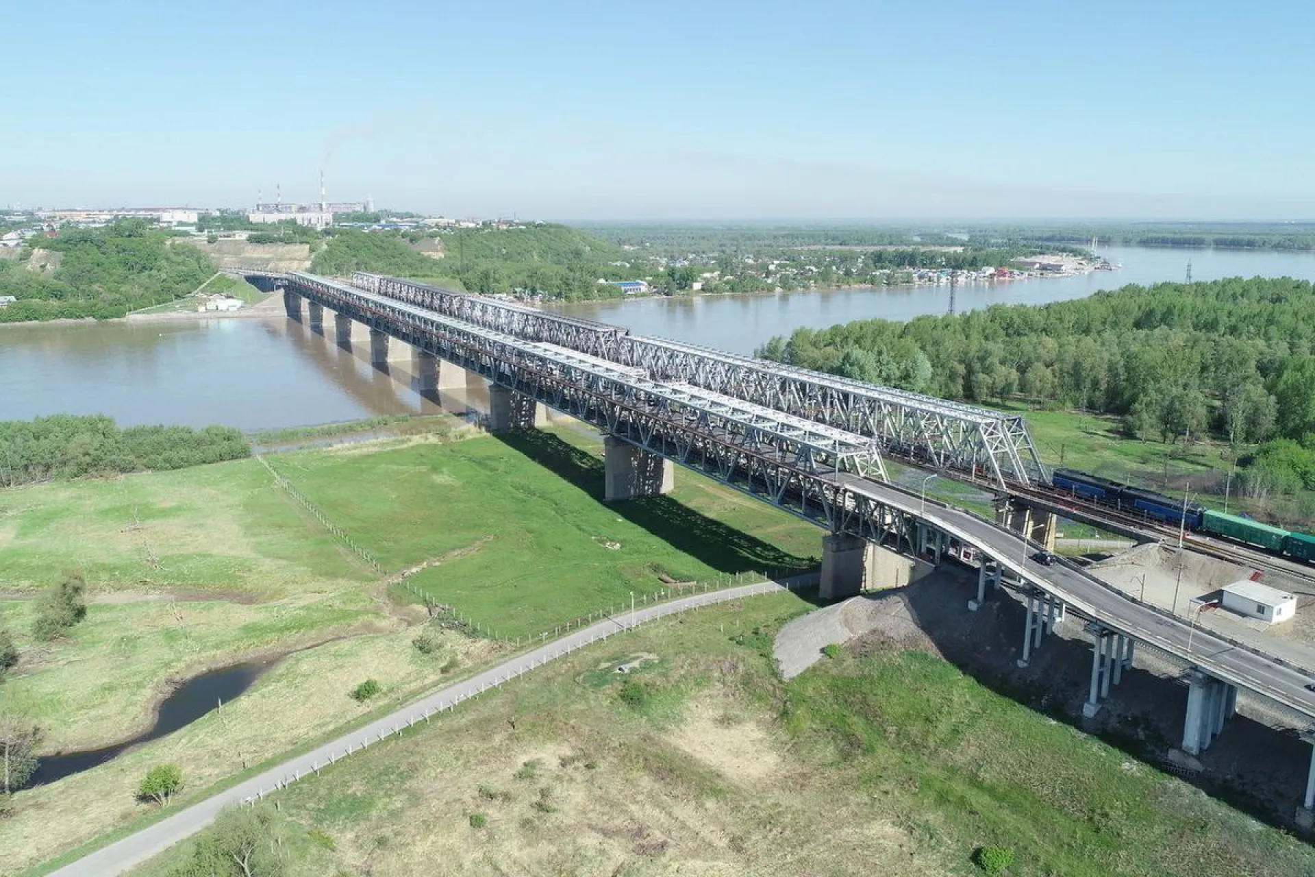 Старый мост откроют для движения 20 октября в Барнауле