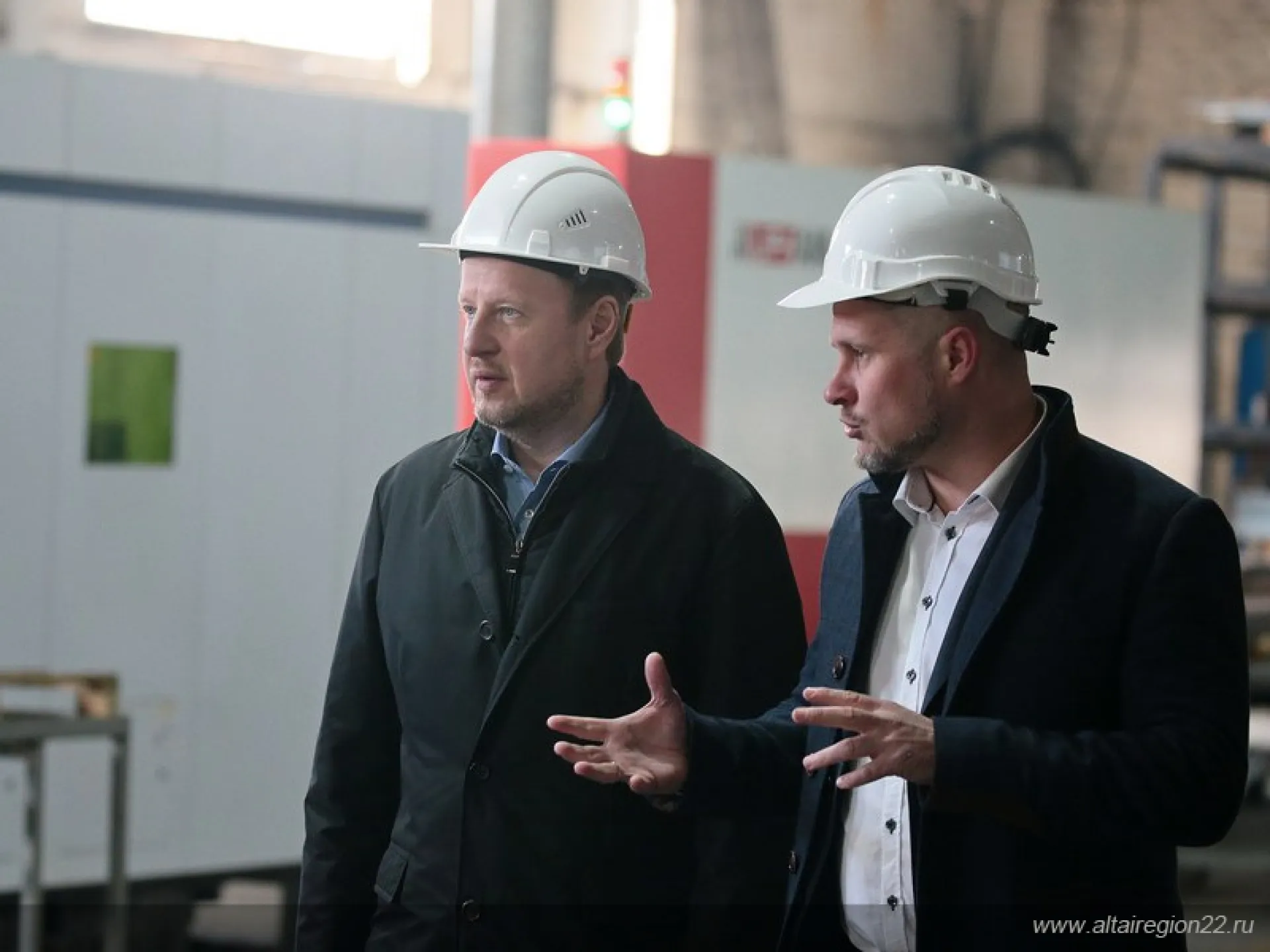 Виктор Томенко посетил предприятие «Комплекс Агро» Виктор Томенко посетил предприятие «Комплекс Агро»