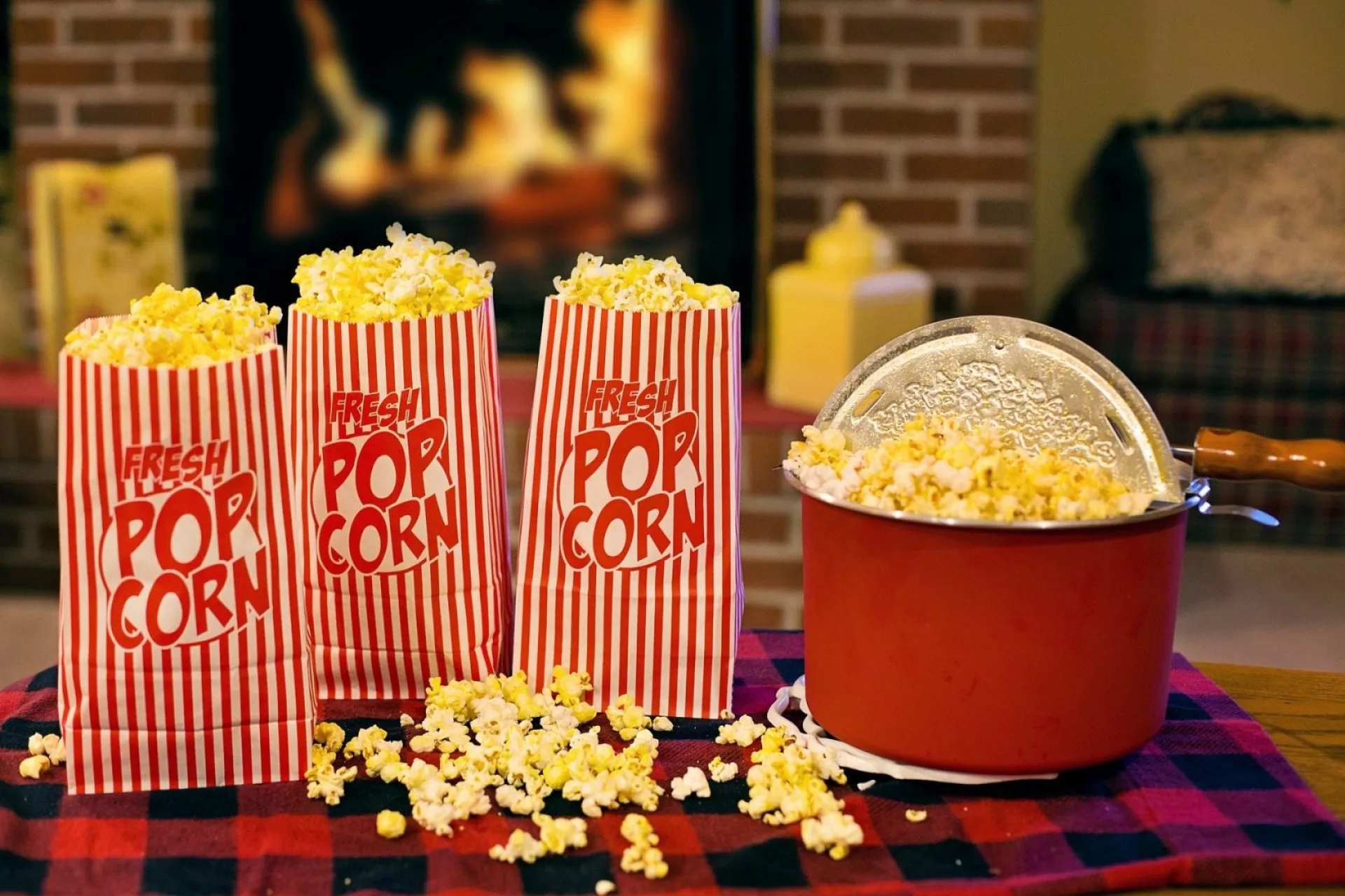 Какие фильмы можно посмотреть с семьей в выходные Какие фильмы можно посмотреть с семьей в выходные