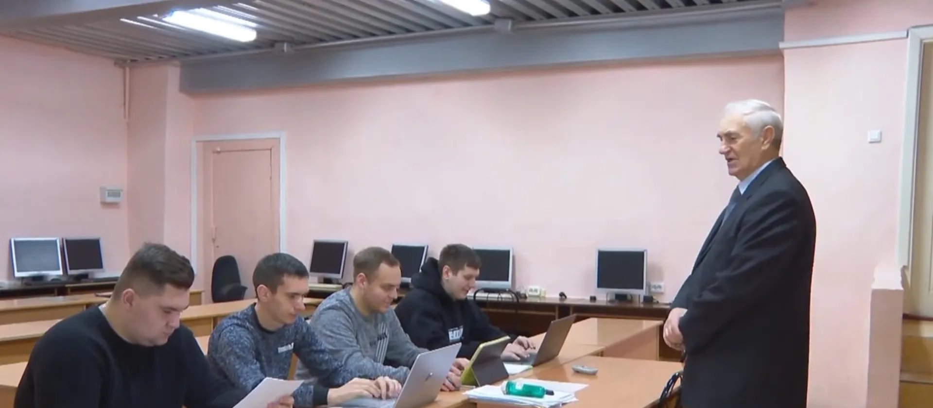 Профессору Алтайского технического университета присвоили звание «Заслуженный работник науки и высшего образования Алтайского края»
