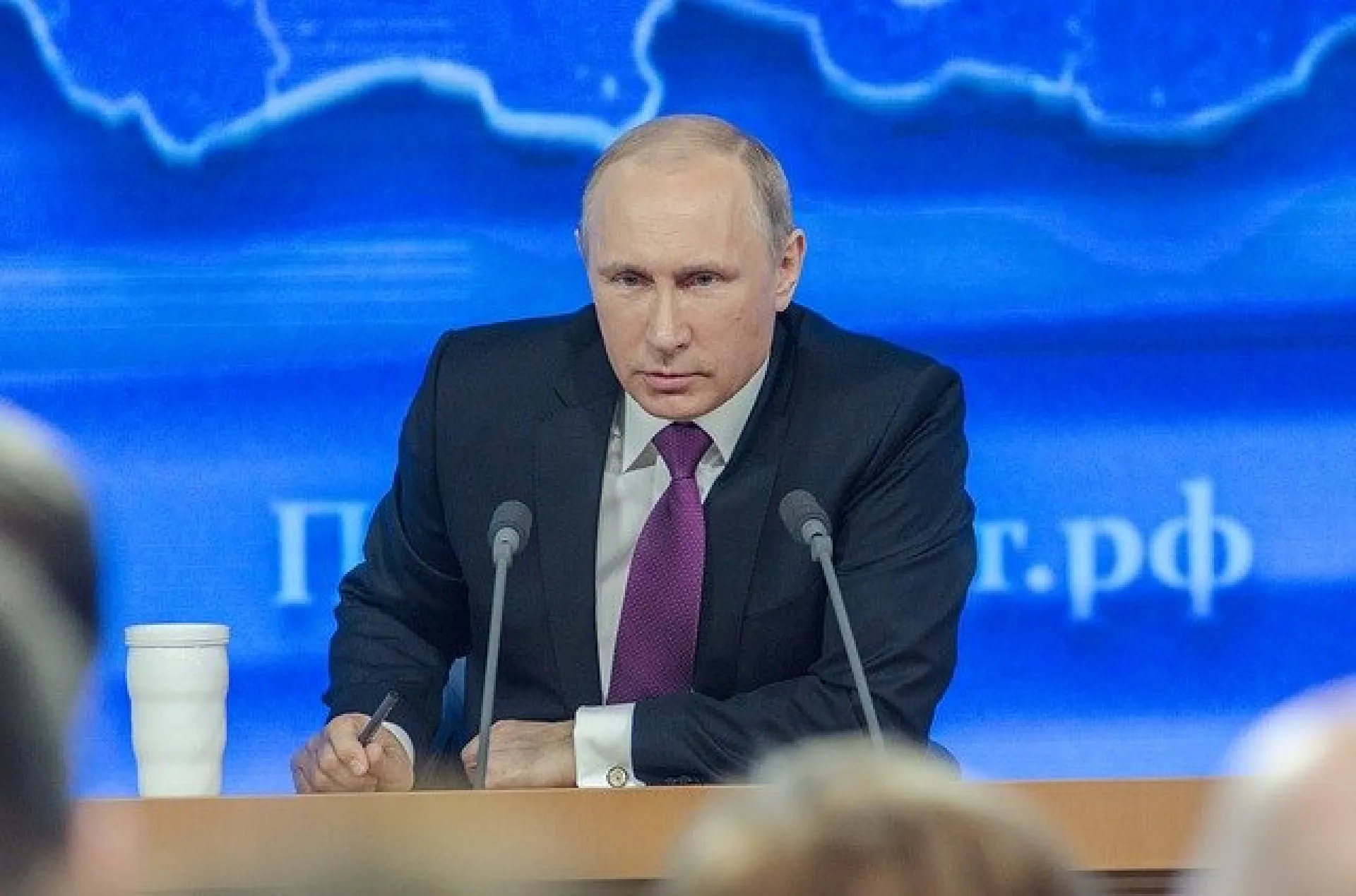 Стало известно, когда состоится прямая линия Владимира Путина с гражданами Стало известно, когда состоится прямая линия Владимира Путина с гражданами