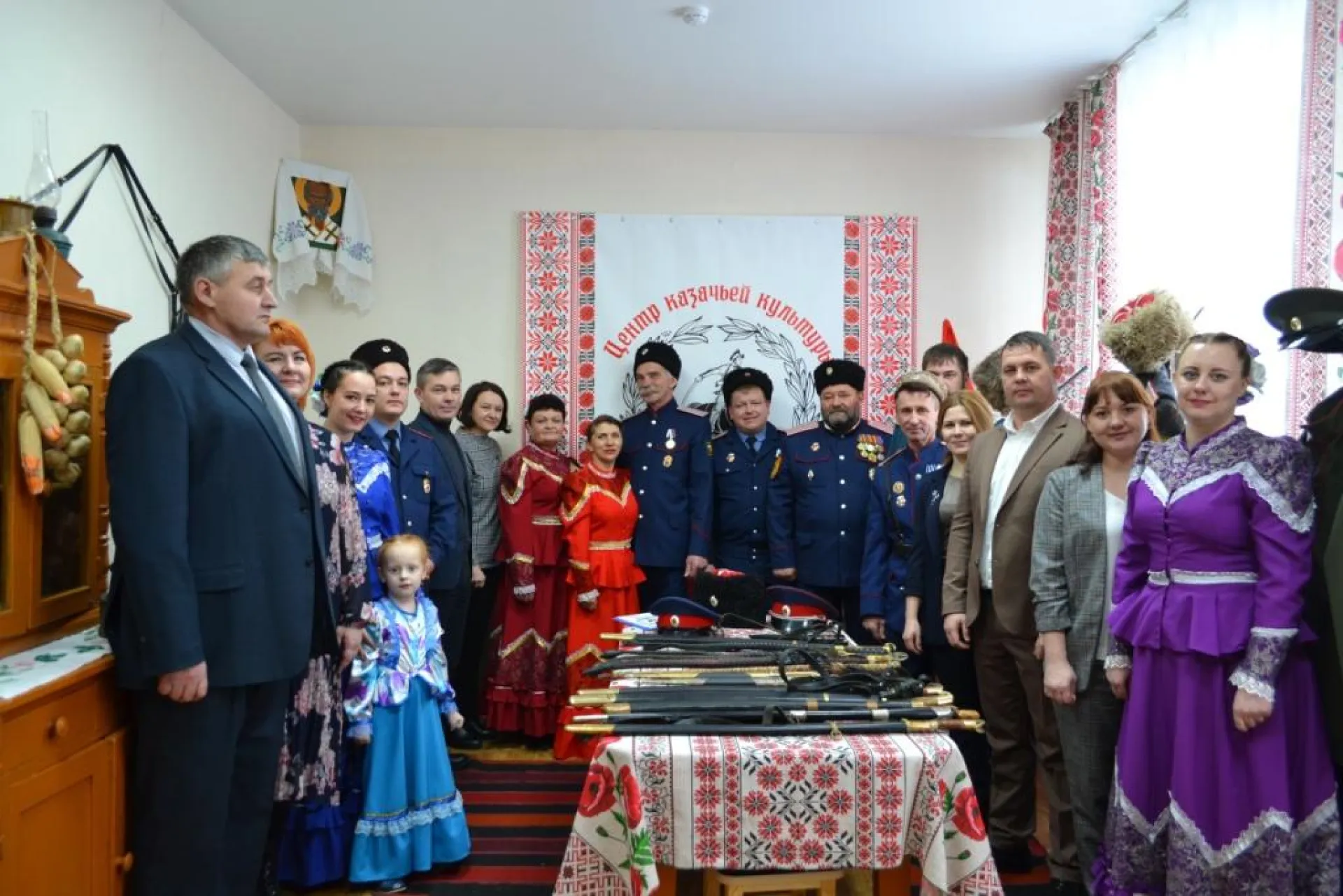 Центр традиционной казачьей культуры «Багатица» открылся в Кытмановском районе Центр традиционной казачьей культуры «Багатица» открылся в Кытмановском районе