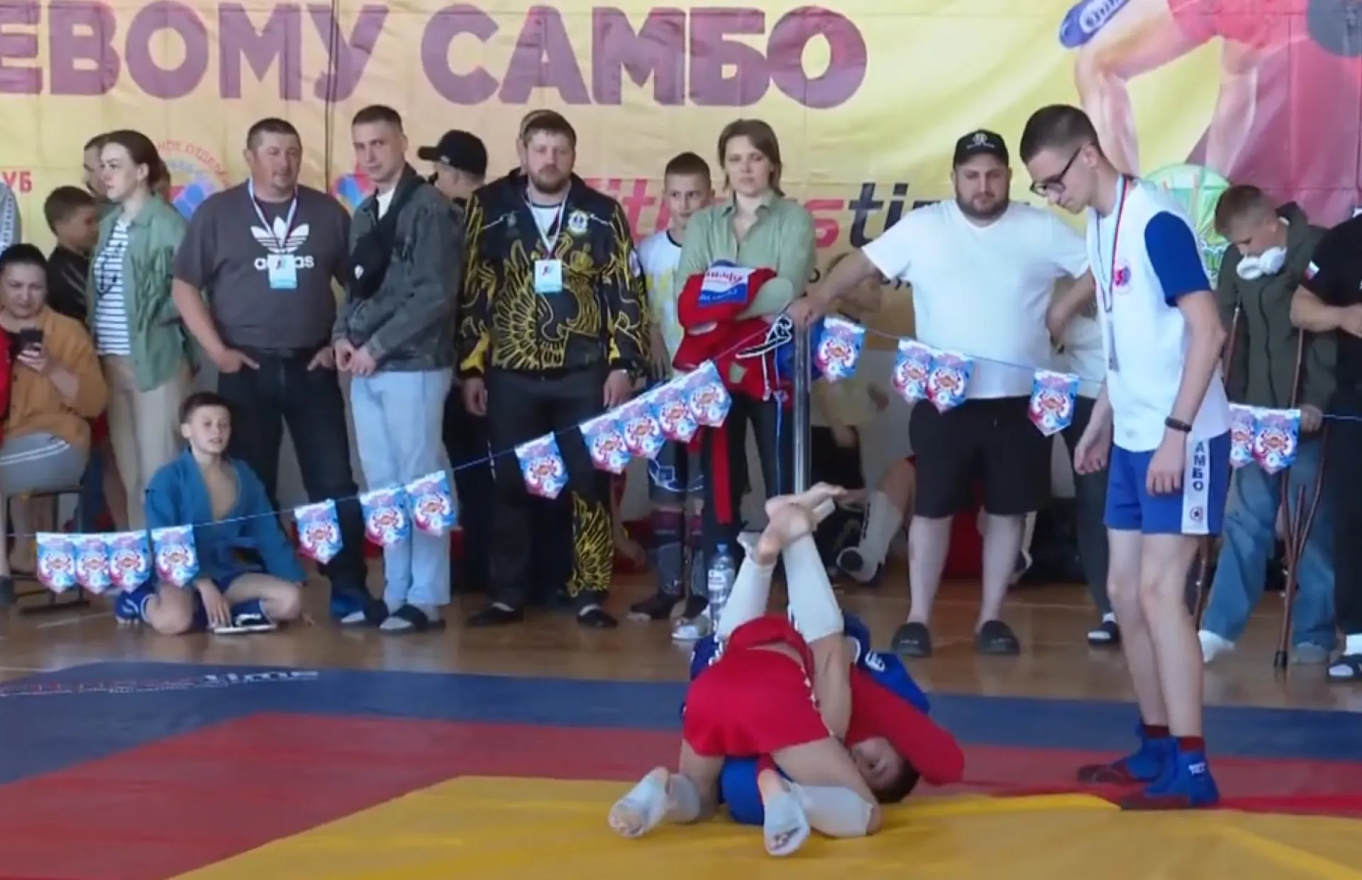 Чемпионат и первенство Сибирского федерального округа по боевому самбо завершились в Барнауле Чемпионат и первенство Сибирского федерального округа по боевому самбо завершились в Барнауле