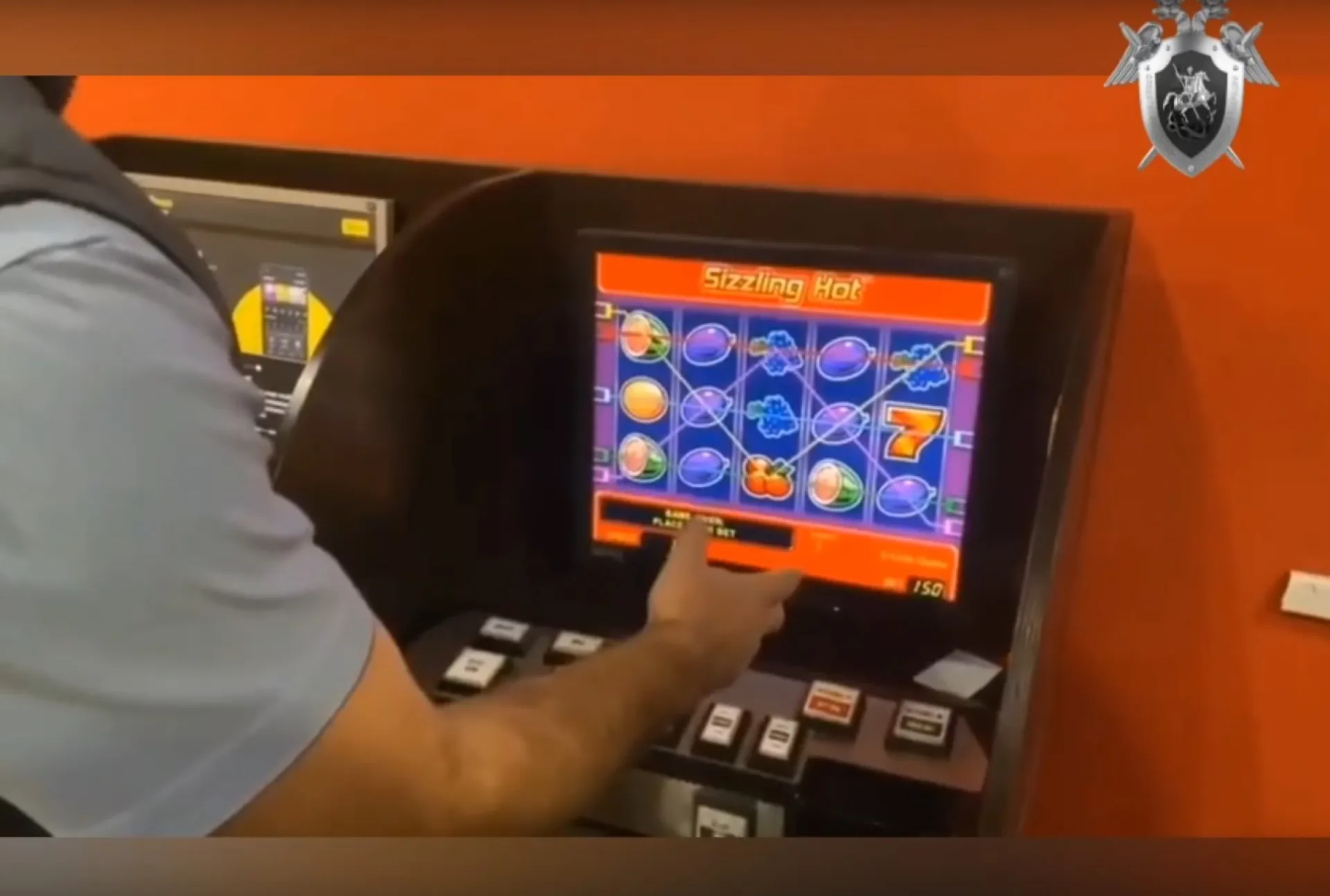 Организаторов подпольного игорного бизнеса будут судить в Барнауле Организаторов подпольного игорного бизнеса будут судить в Барнауле