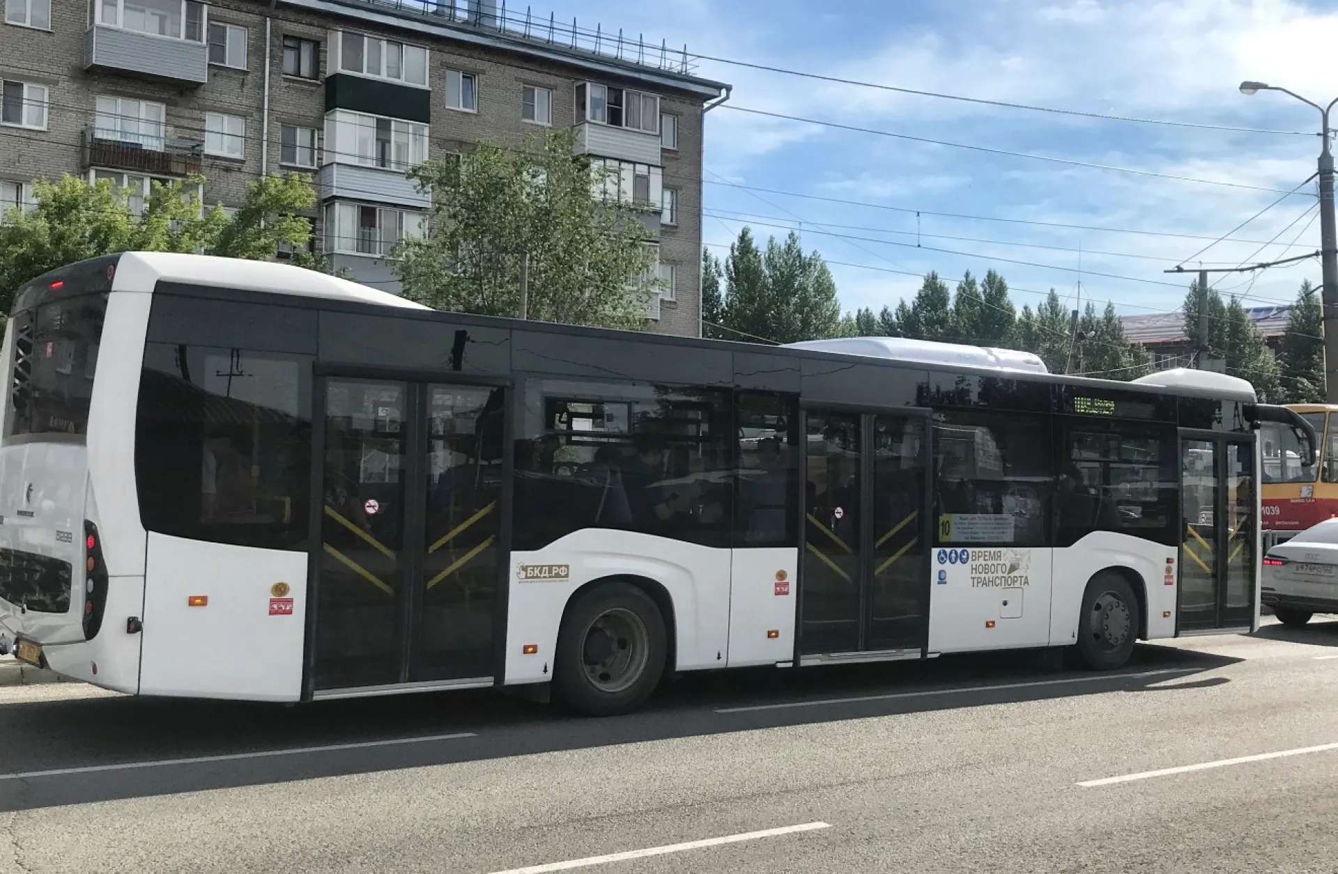 Новые автобусы № 10 вышли на маршруты в Барнауле Новые автобусы № 10 вышли на маршруты в Барнауле