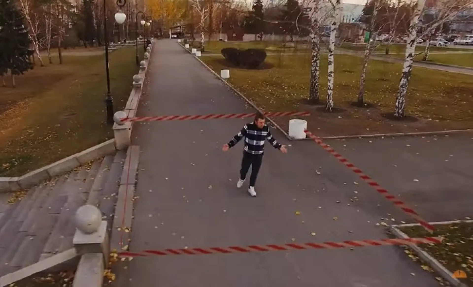 Алтайские бизнесмены создали социальный ролик, в котором призвали граждан соблюдать противоковидные меры Алтайские бизнесмены создали социальный ролик, в котором призвали граждан соблюдать противоковидные меры