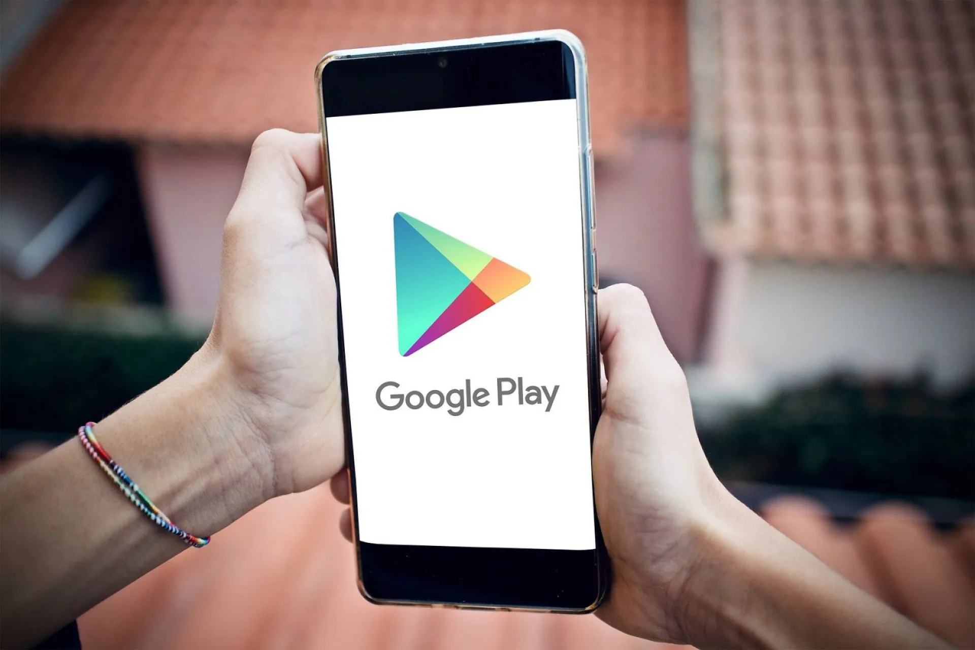 Мобильное приложение Сбербанка удалили из Google Play Мобильное приложение Сбербанка удалили из Google Play