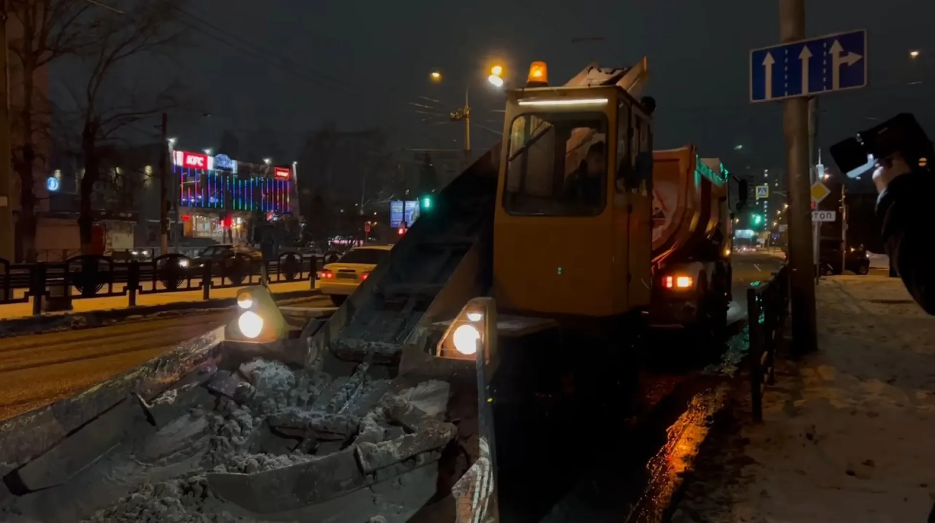 Более 1600 тонн противогололедных материалов использовали дорожники Алтайского края Более 1600 тонн противогололедных материалов использовали дорожники Алтайского края