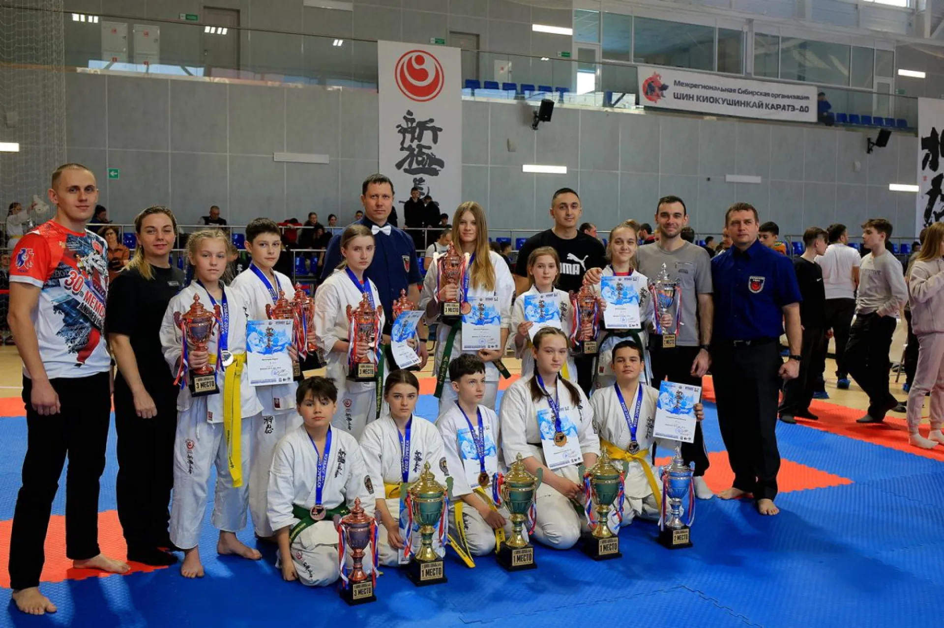 27 медалей завоевали алтайские спортсмены на чемпионате и первенстве Сибири по киокусинкай 27 медалей завоевали алтайские спортсмены на чемпионате и первенстве Сибири по киокусинкай