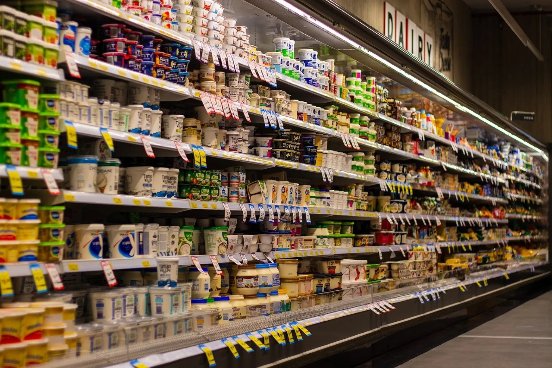 Барнаульцы жалуются на резкое увеличение цен на молочную продукцию Барнаульцы жалуются на резкое увеличение цен на молочную продукцию