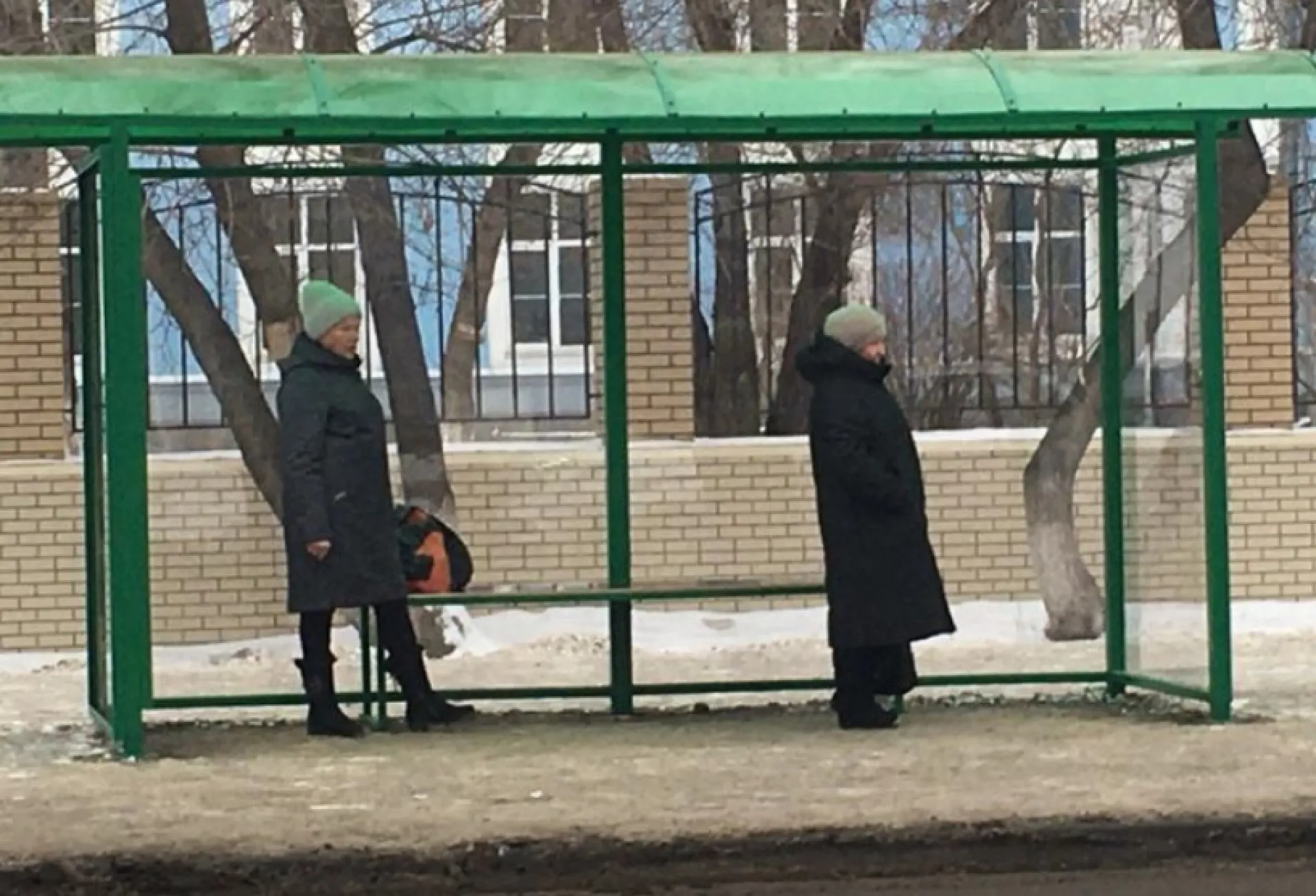 5 новых остановочных павильонов установили в Рубцовске 5 новых остановочных павильонов установили в Рубцовске