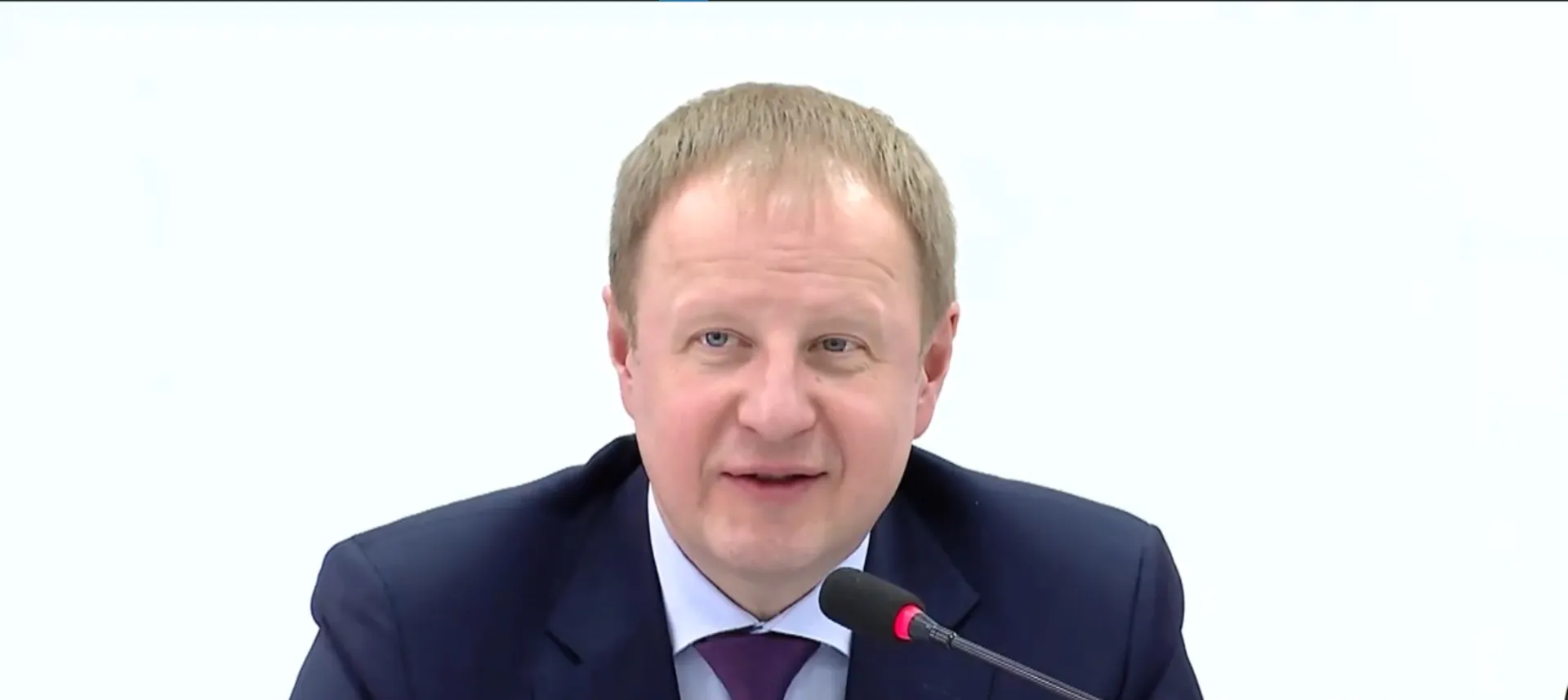 Виктор Томенко посетил с рабочим визитом Немецкий район