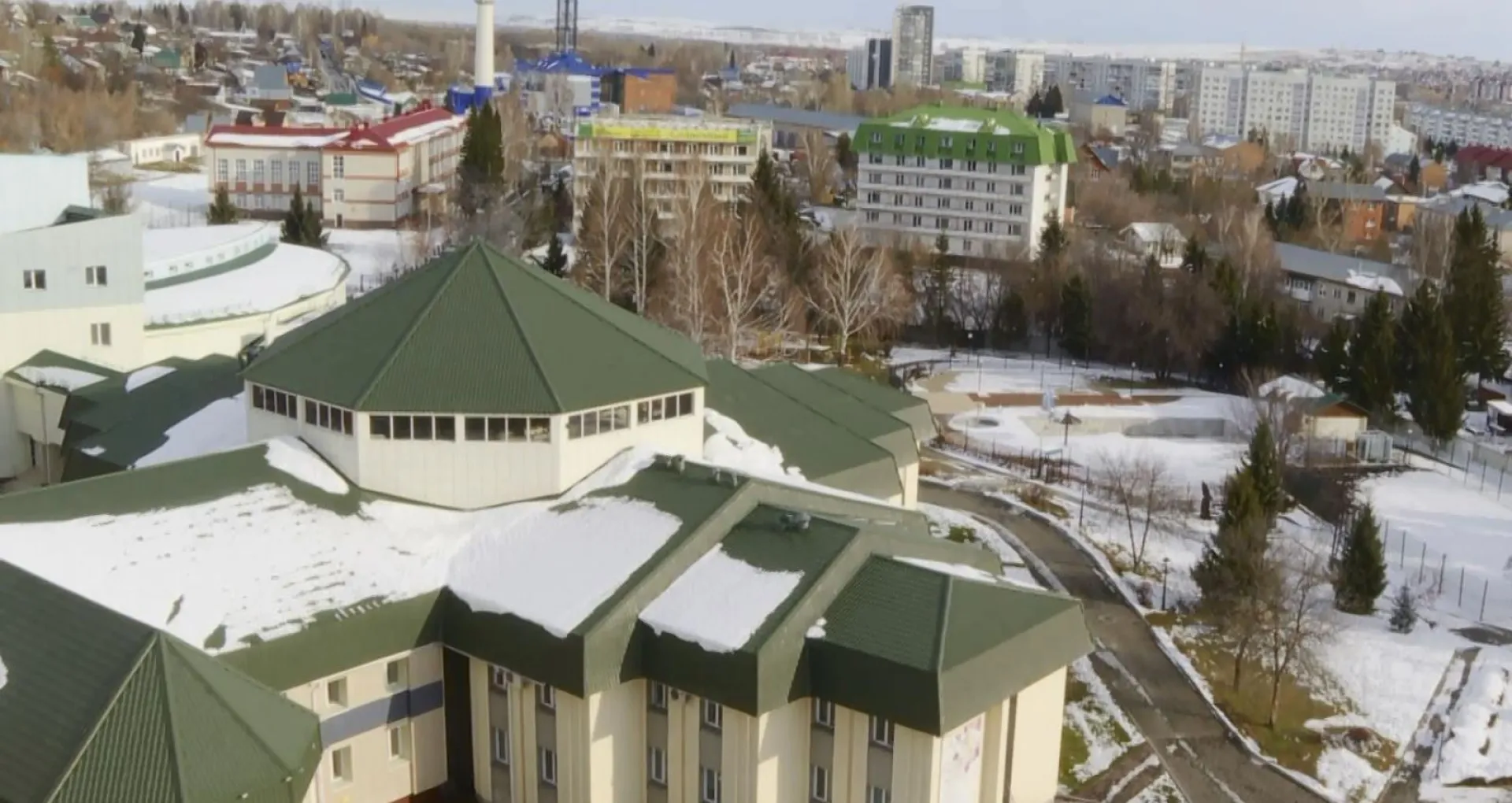 Белокуриха вошла в тройку популярных курортов для новогоднего отдыха Белокуриха вошла в тройку популярных курортов для новогоднего отдыха