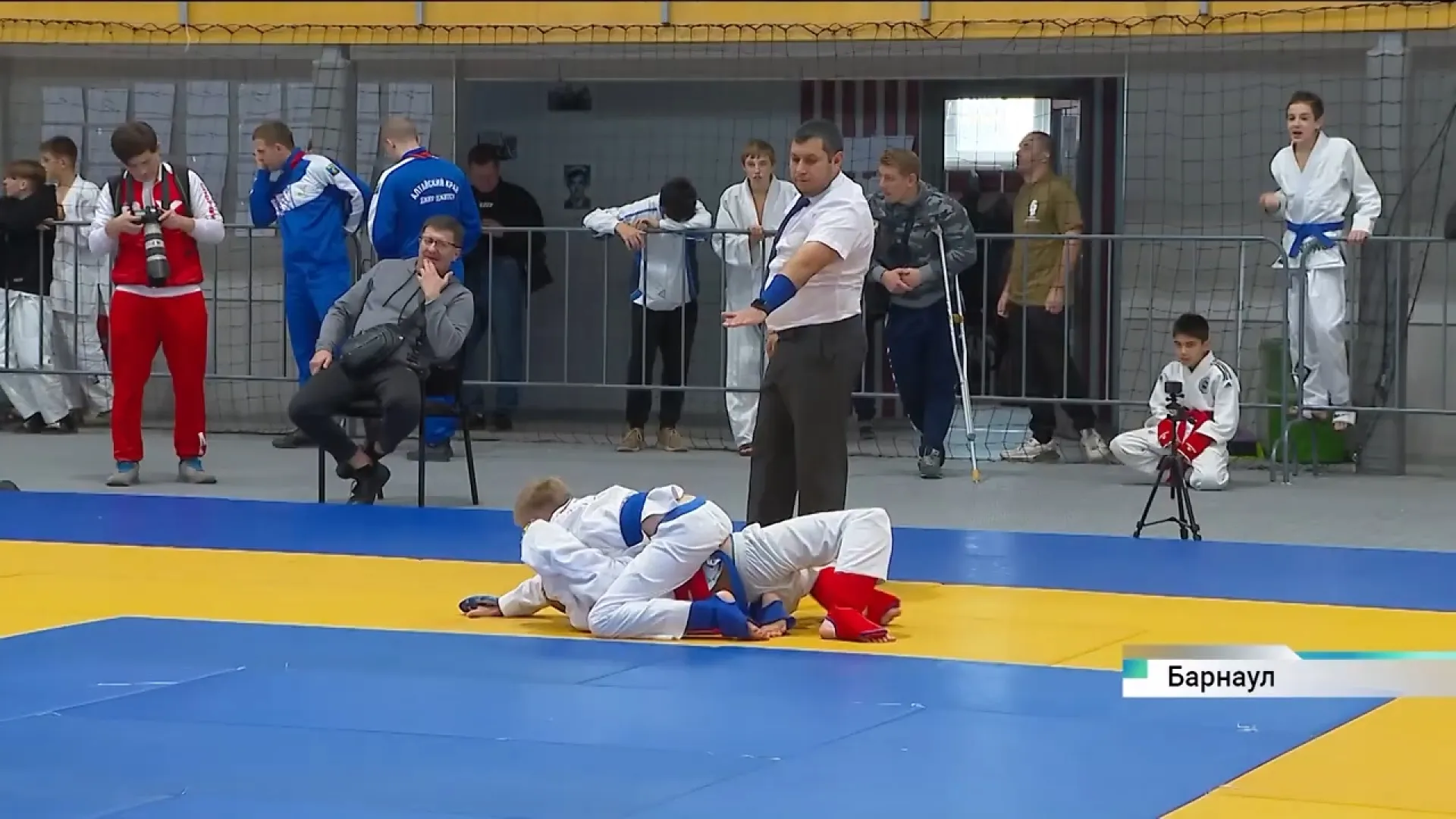 Чемпионат и первенство Сибири по джиу-джитсу прошли в Барнауле Чемпионат и первенство Сибири по джиу-джитсу прошли в Барнауле