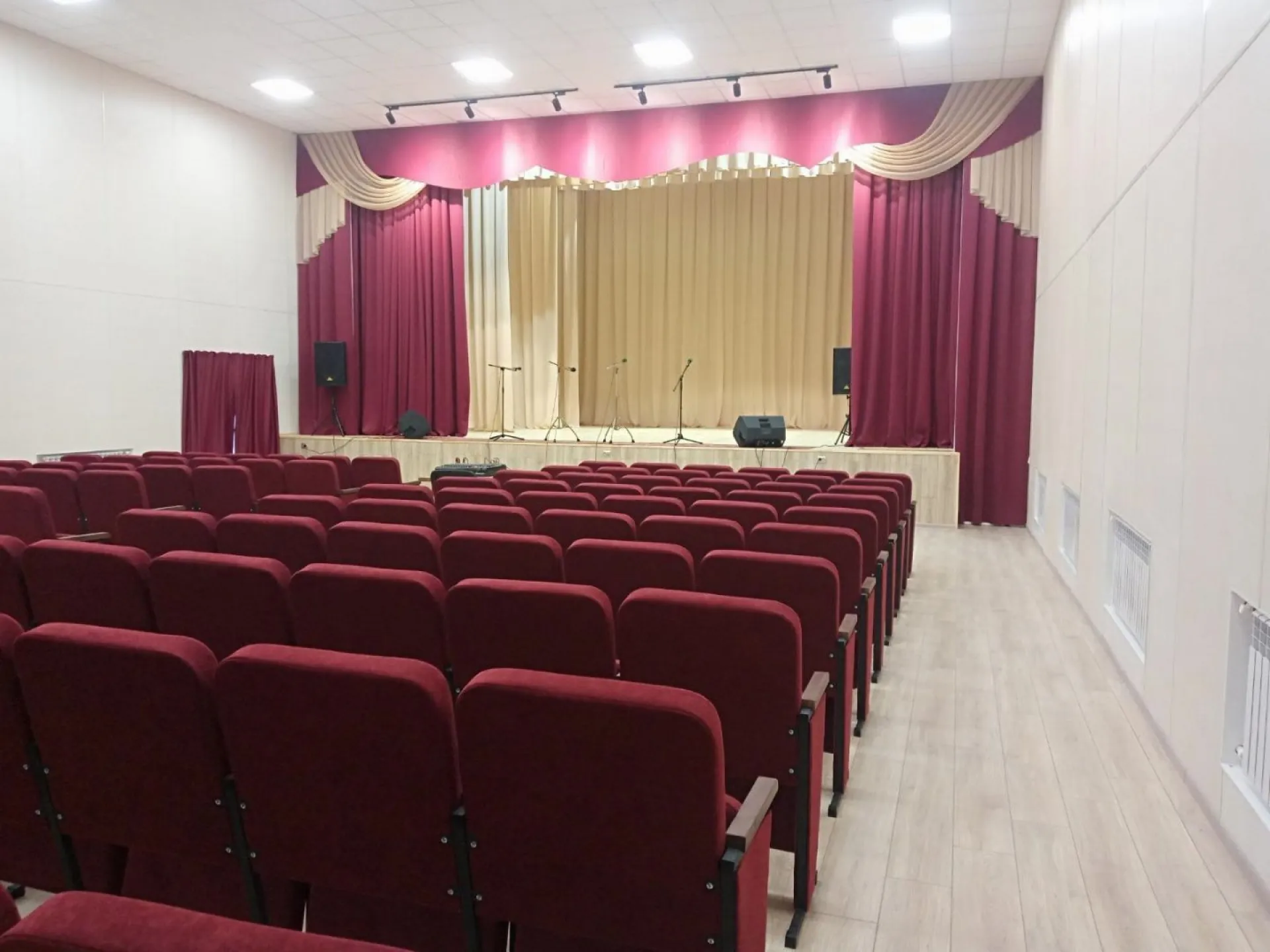 Обновленный Дом культуры открыли в Завьяловском районе Обновленный Дом культуры открыли в Завьяловском районе