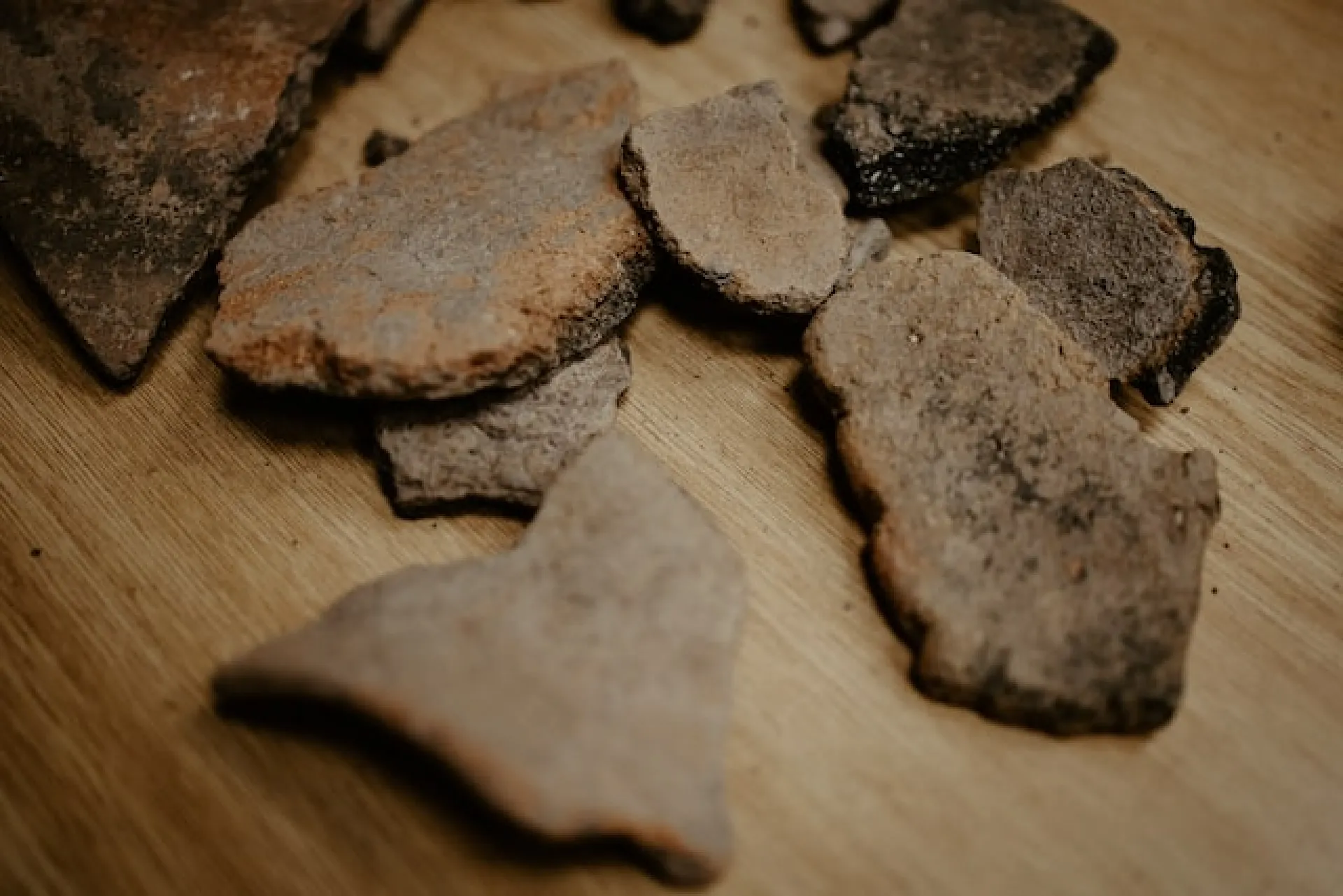 Археологи нашли 1800-летнюю медаль с головой Медузы Горгоны Археологи нашли 1800-летнюю медаль с головой Медузы Горгоны