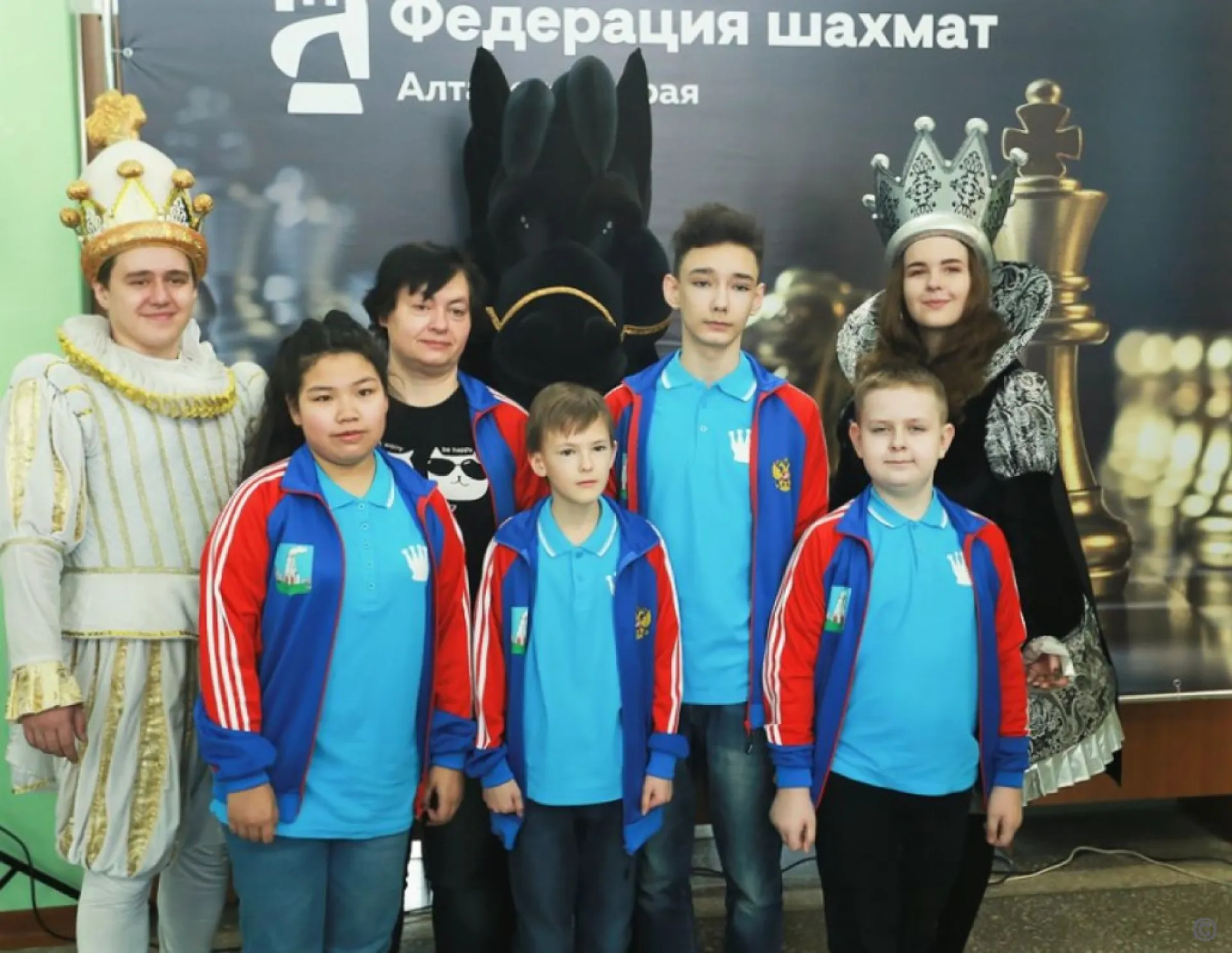 Школьники из Барнаула победили на краевых соревнованиях по шахматам Школьники из Барнаула победили на краевых соревнованиях по шахматам