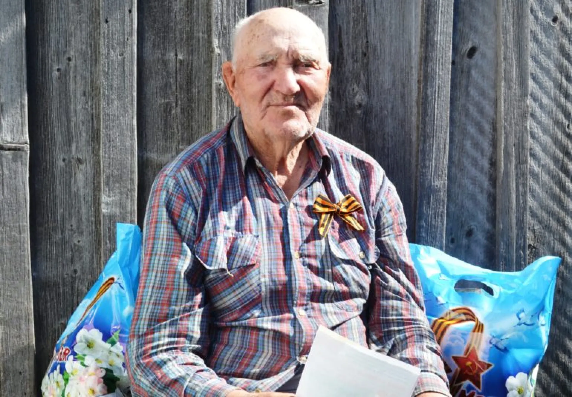 100-летний юбилей отпраздновал ветеран Великой Отечественной войны из Алтайского края 100-летний юбилей отпраздновал ветеран Великой Отечественной войны из Алтайского края