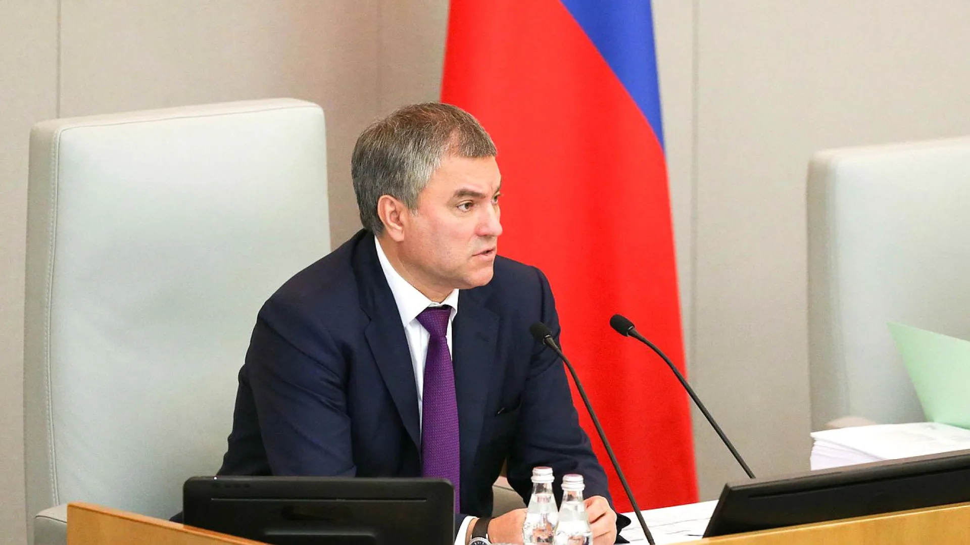 В Госдуме подготовят поправки о полном запрете вейпов в России В Госдуме подготовят поправки о полном запрете вейпов в России