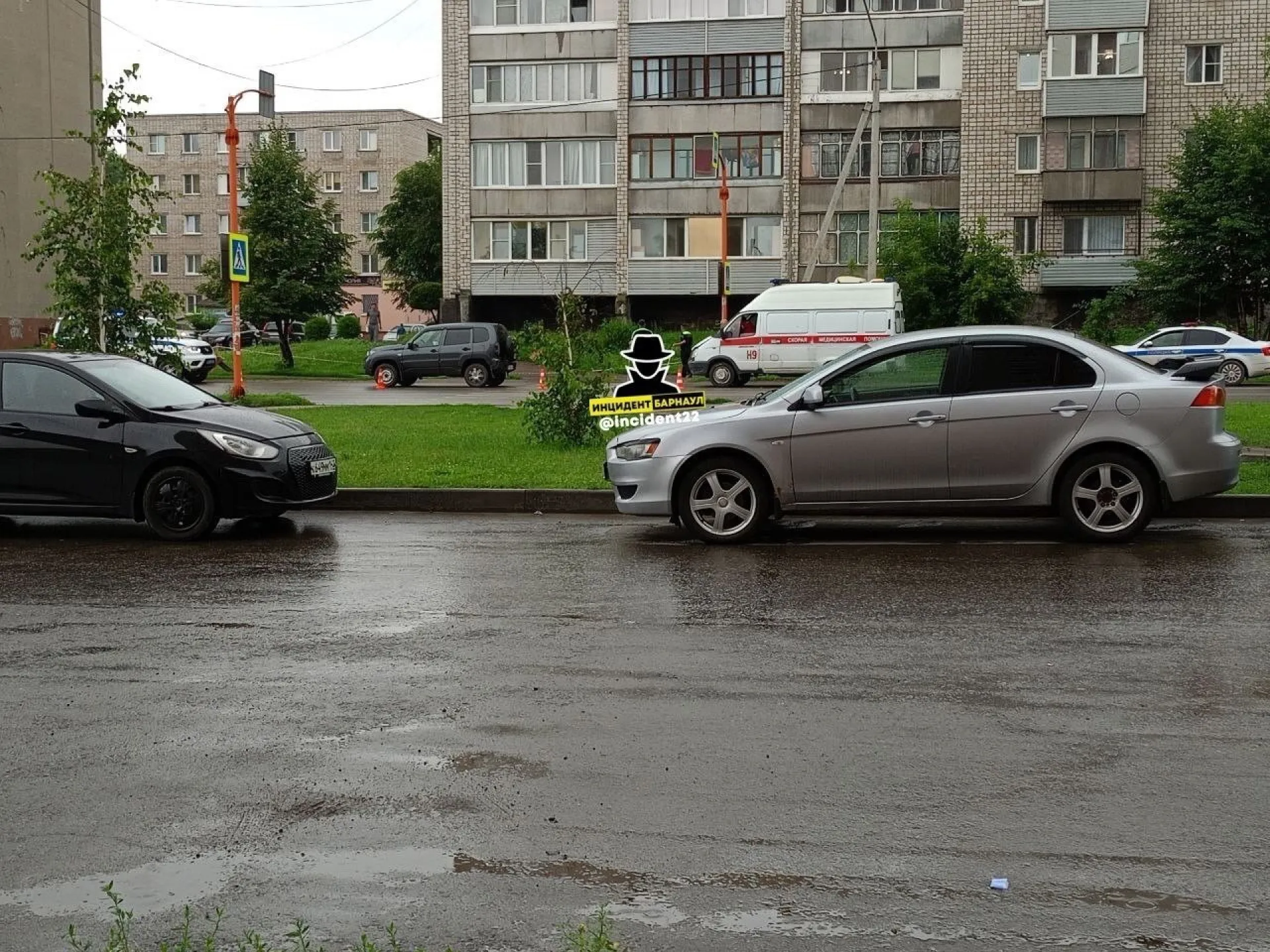 Четырехлетнего ребенка вместе с мамой сбили в Новоалтайске Четырехлетнего ребенка вместе с мамой сбили в Новоалтайске