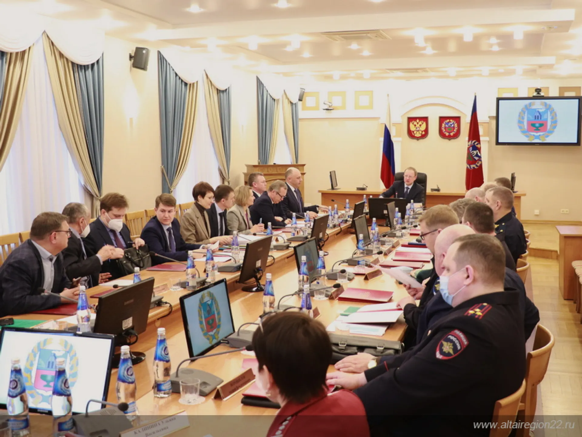 Итоги заседания антинаркотической комиссии подвели в Алтайском крае Итоги заседания антинаркотической комиссии подвели в Алтайском крае